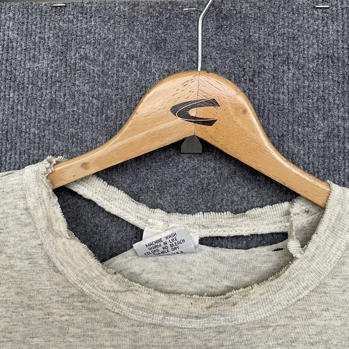 Vintage Vintage 1990s UCLA Baseball Distressed Raglan T Shirt Size US L / EU 52-54 / 3 - 6 Thumbnail