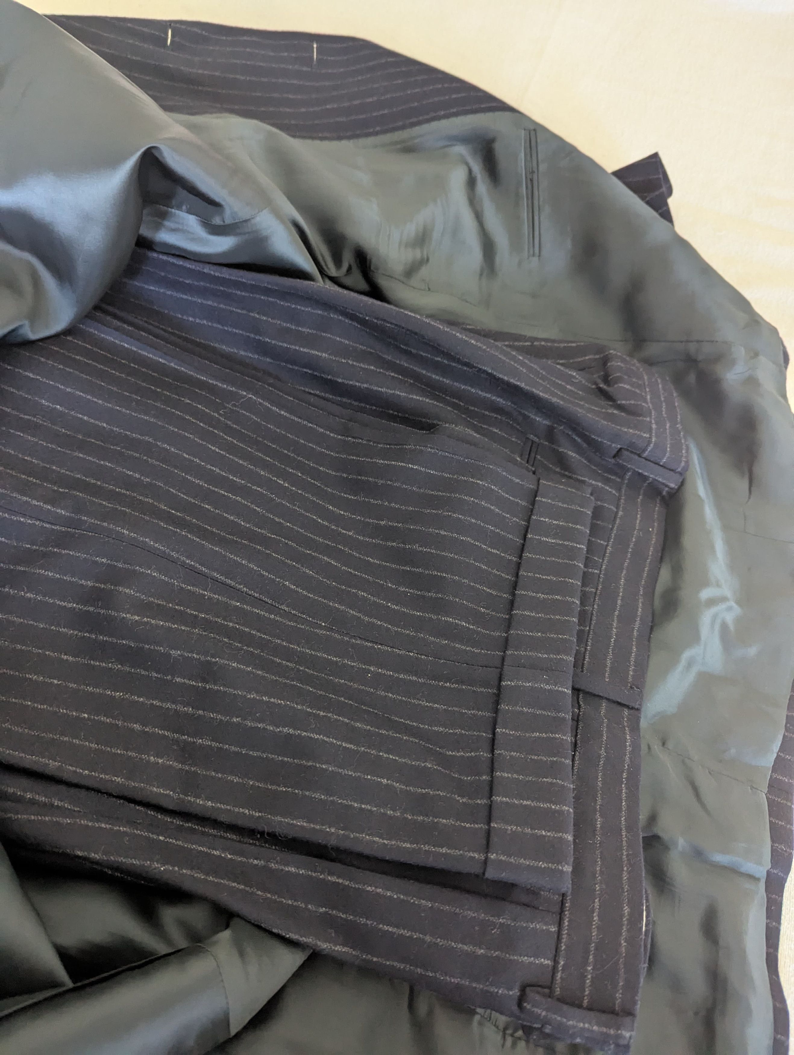Saks Fifth Avenue Vintage Superfine Wool and Cashmere Suit Size 44L - 6 Thumbnail