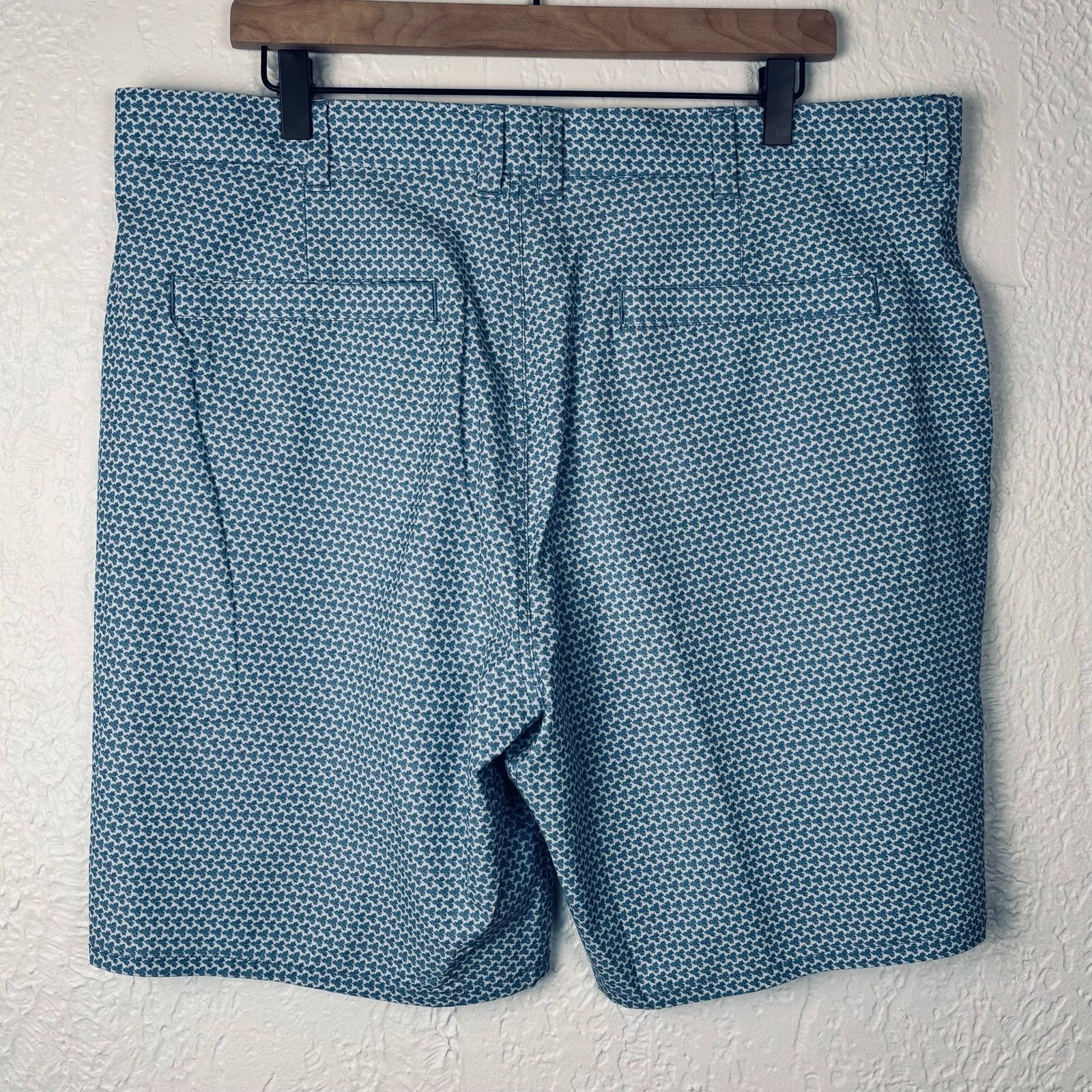 johnnie-O Johnnie-O Hadley Prep-Formance Golf Shorts in Lake NWOT 38 Size US 38 / EU 54 - 2 Thumbnail