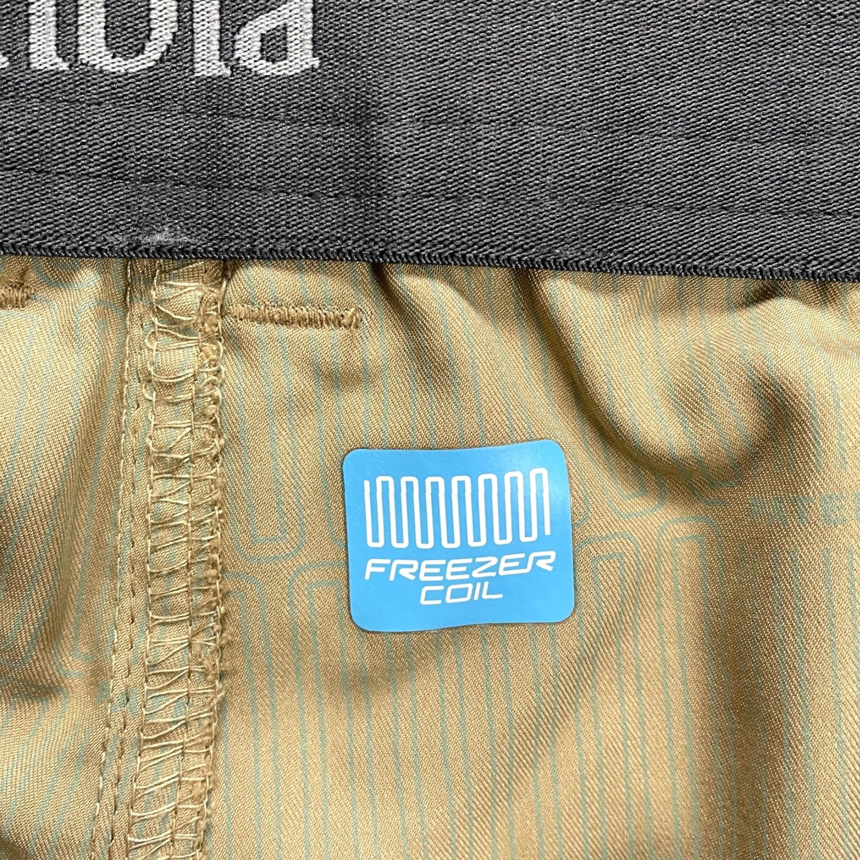 Vintage Columbia Freezer Coil Chino Shorts Mens 34/44 Brown Elastic Waist Active Outdoor Size US 34 / EU 50 - 6 Thumbnail