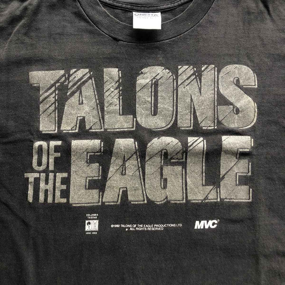 Vintage Vintage Talons Of The Eagle Movie Tee Shirt Size US L / EU 52-54 / 3 - 5 Thumbnail