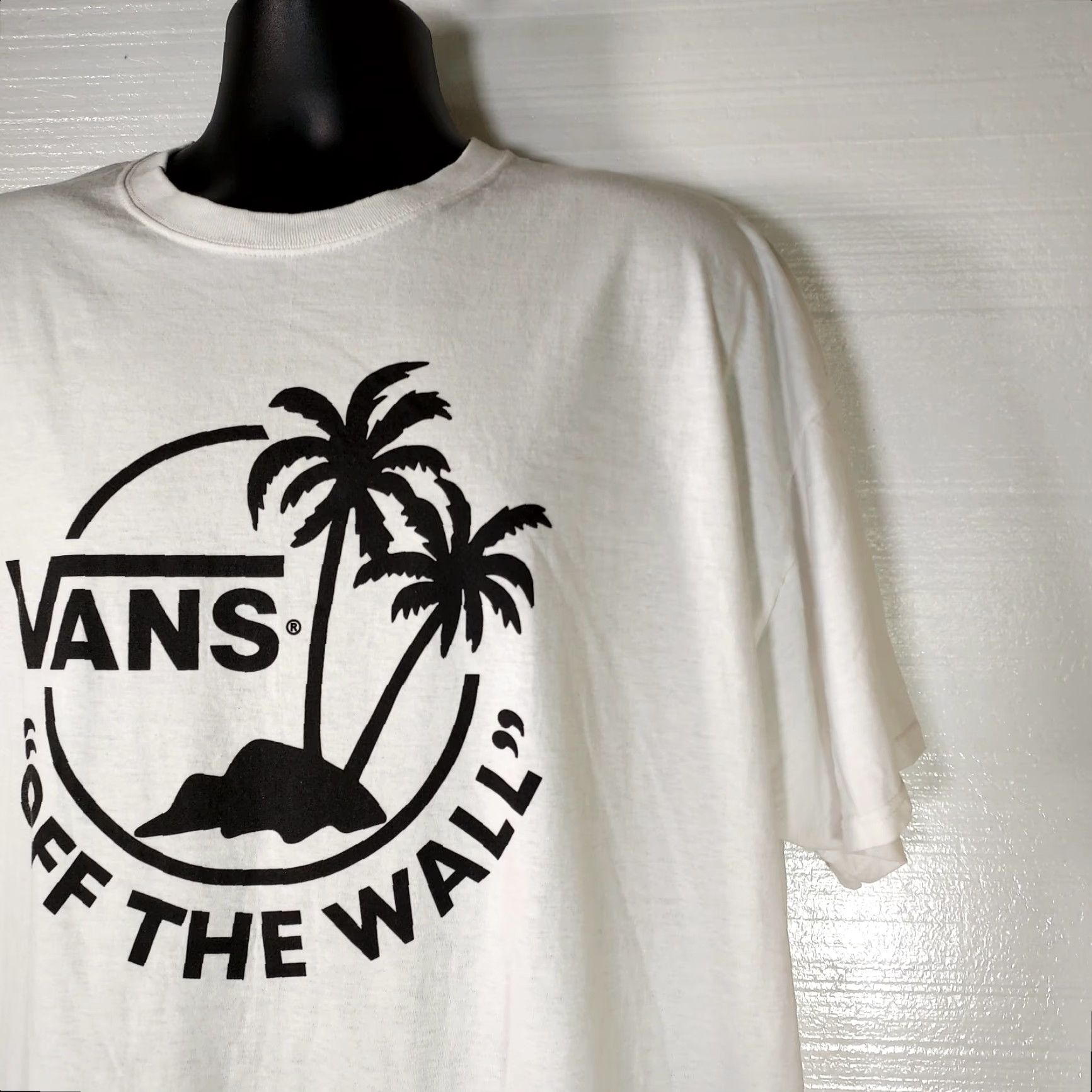 Vans VANS OFF THE WALL Short Sleeve Cotton Tee WHITE BLACK Skate Shirt Mens 3XL T-Shirt Regular Fit Crew Neck Logo Vintage No N/A Size US XXL / EU 58 / 5 - 3 Thumbnail