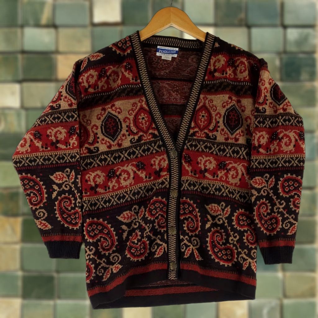 Pendleton VINTAGE Pendleton Cardigan Sweater Patterned Black Red Brown Womens S Cardigan Size S Womens Black Knit Hole bottom, see pics Size S / US 4 / IT 40 - 1 Thumbnail