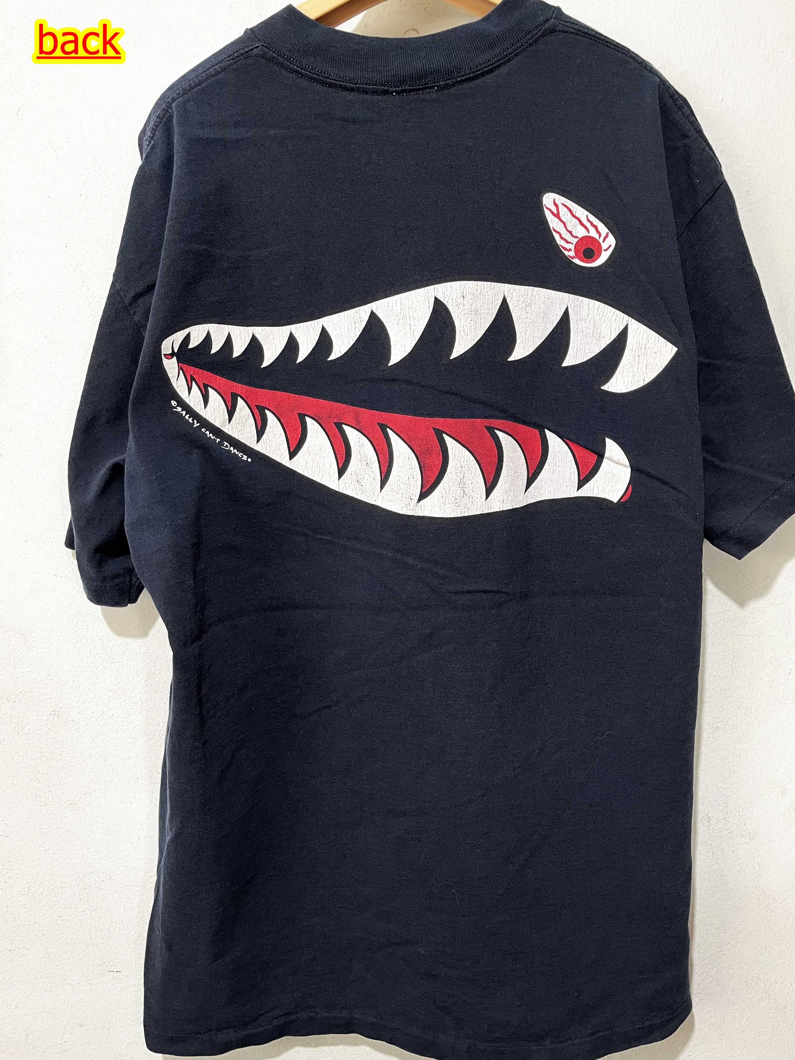 Arts & Science × Vintage Vintage 90s Shark Shrit Size US XL / EU 56 / 4 - 1 Thumbnail