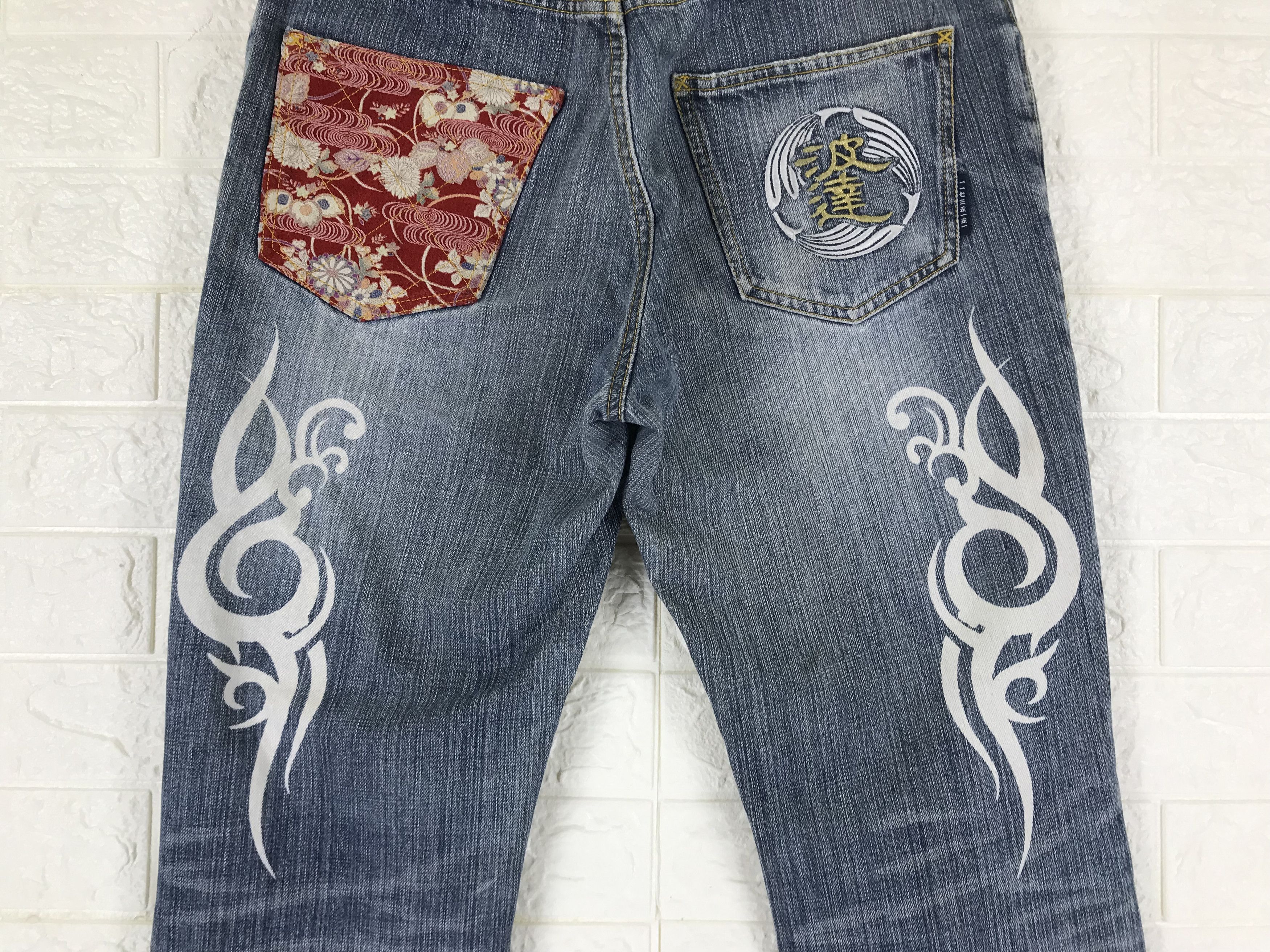 Japanese Brand Vintage Namitatsu Embroidered Sukajan Jeans Size US 31 - 3 Thumbnail