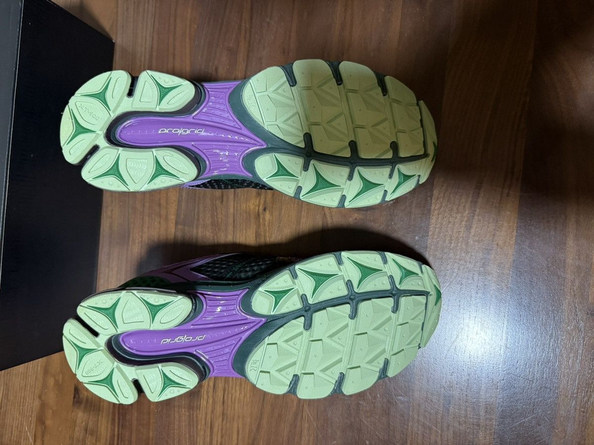 Saucony SAUCONY X JAE TIPS PROGRID TRIUMPH 4 'PERRILLA' VIOLET/EARTH Size US 11 / EU 44 - 8 Thumbnail