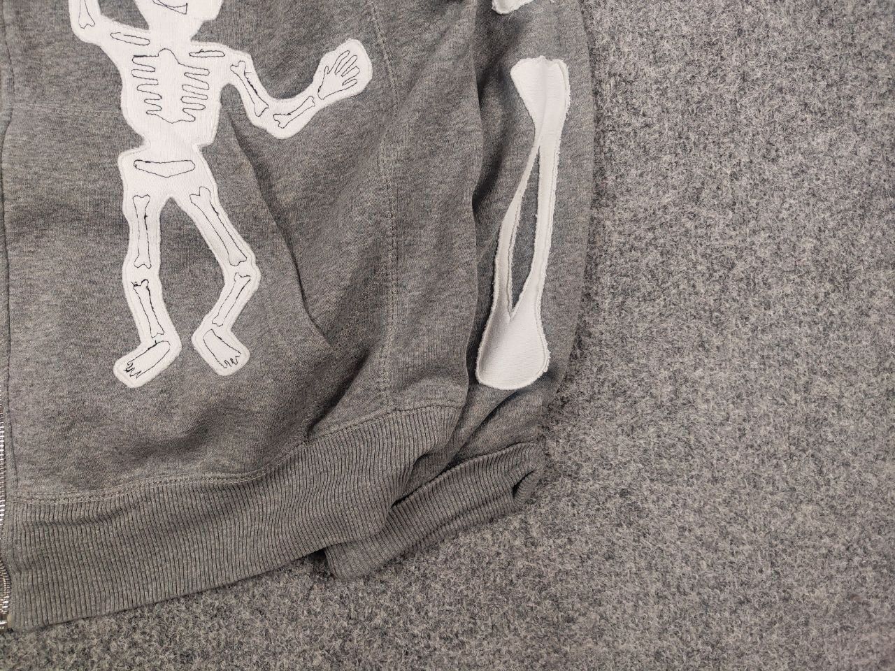 Nike Nike skeleton Logo vintage Rare reworked Zip Hoodie Y2K Size US L / EU 52-54 / 3 - 6 Thumbnail