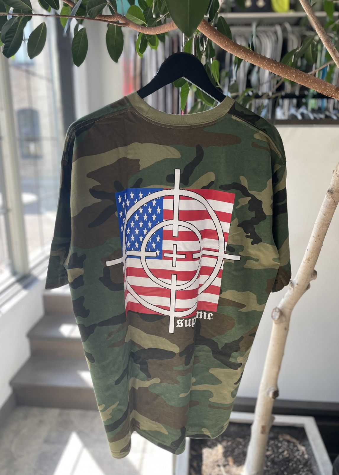 Supreme Supreme Target Tee Woodland Camo Size US XL / EU 56 / 4 - 2 Thumbnail