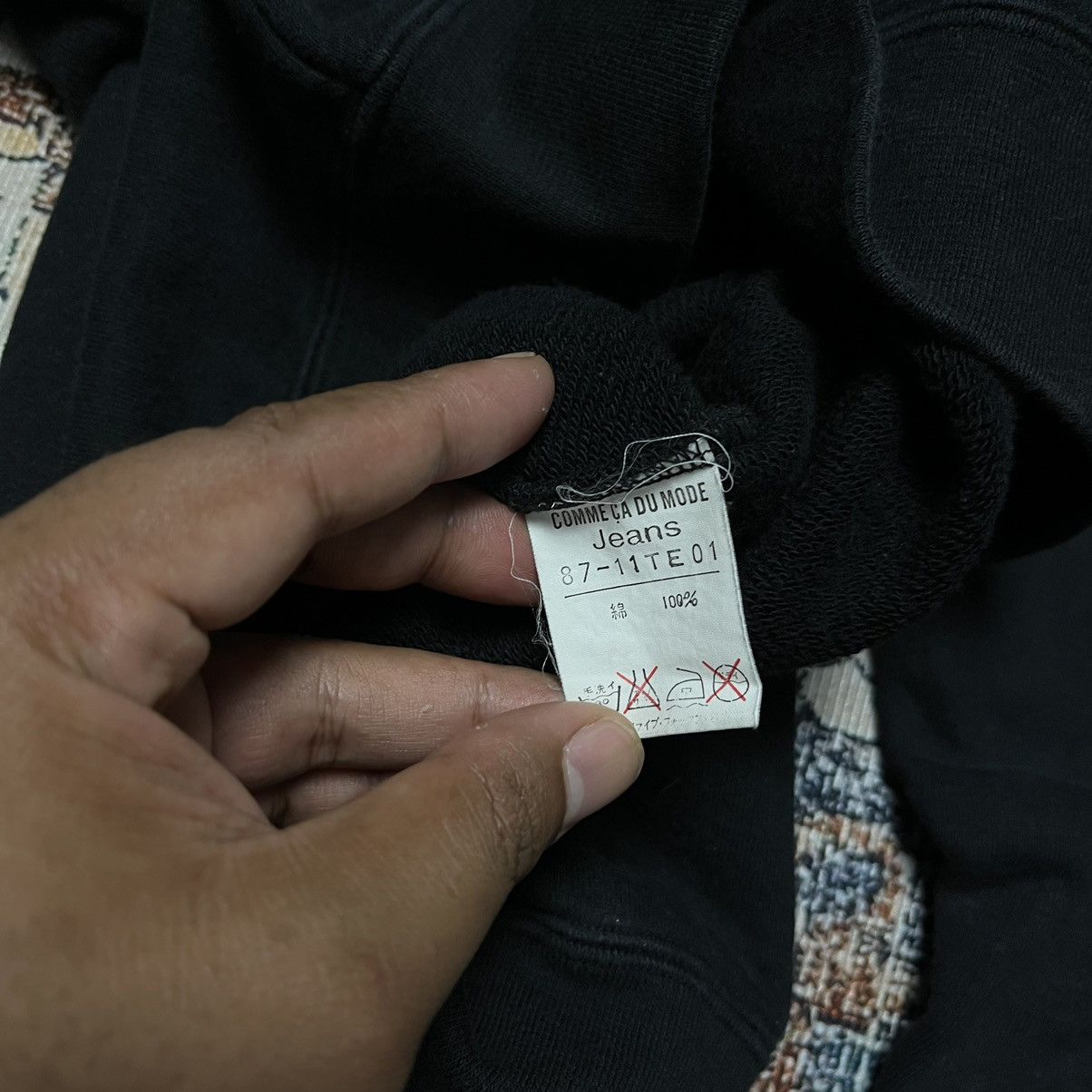 Comme Ca Ism × Japanese Brand VINTAGE COMME CA DU MODE Jeans Sweatshirts By Five Foxes Size US L / EU 52-54 / 3 - 6 Thumbnail
