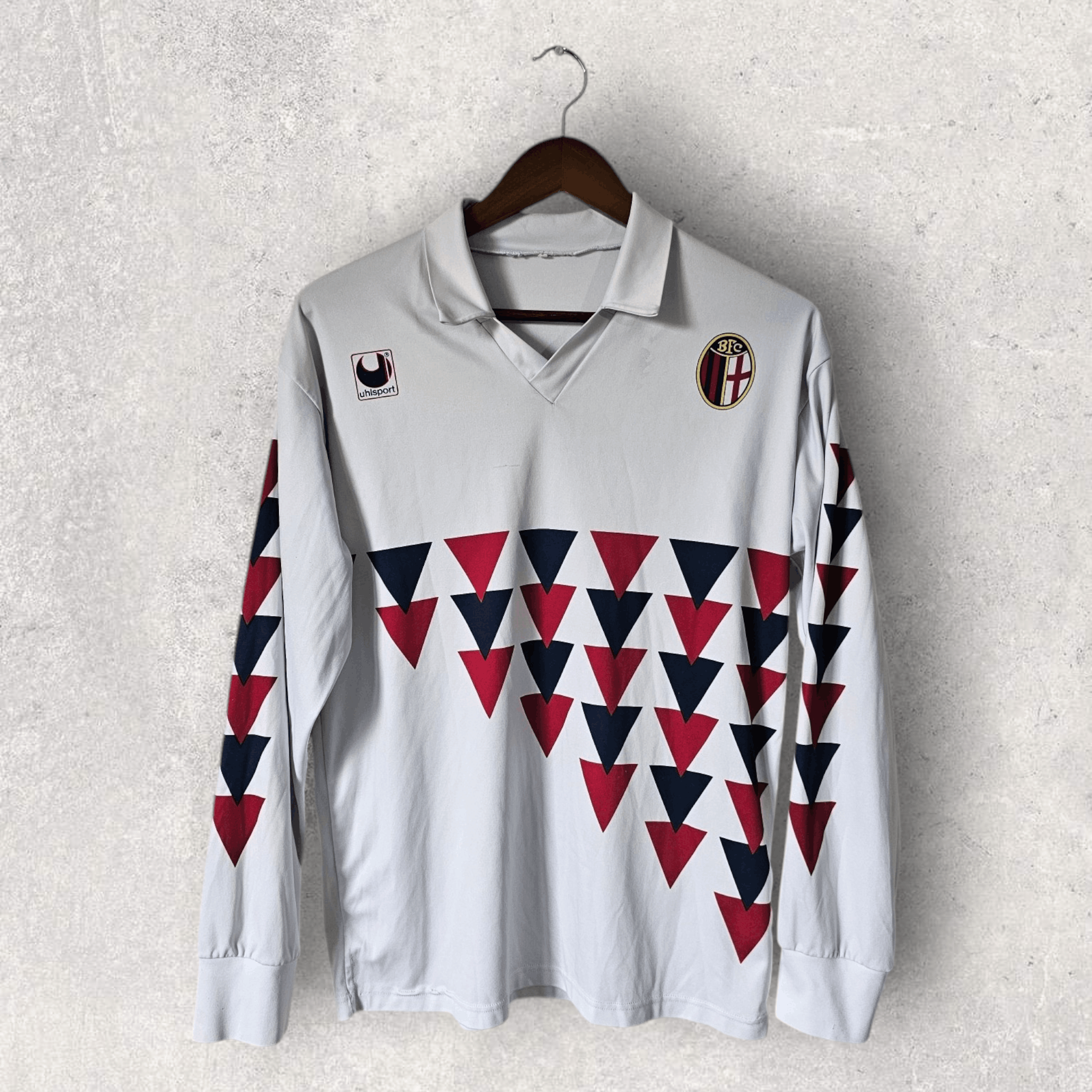 Vintage Bologna 1990-1991 UHL Kit Size US M / EU 48-50 / 2 - 1 Thumbnail
