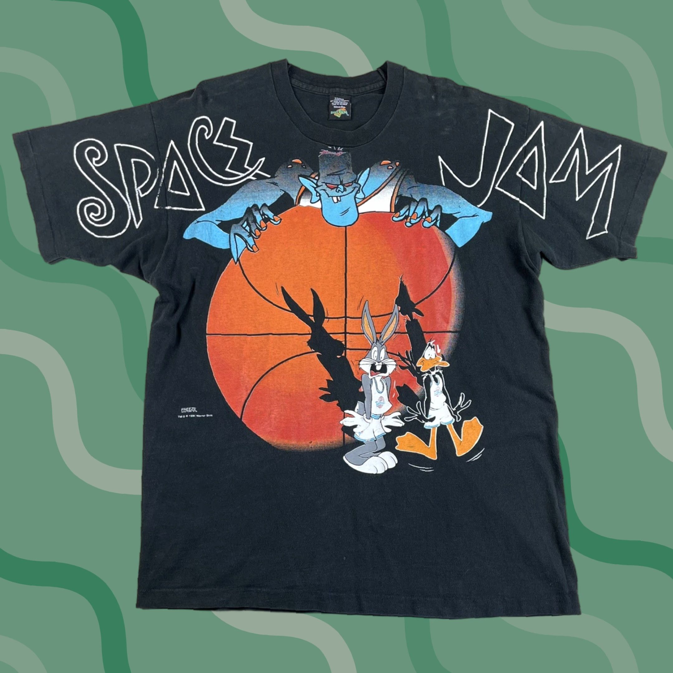 Vintage VINTAGE Warner Bros. Space Jam T-Shirt XL Black Bugs Bunny Movie Promo 1996 Mens Size US XL / EU 56 / 4 - 1 Thumbnail