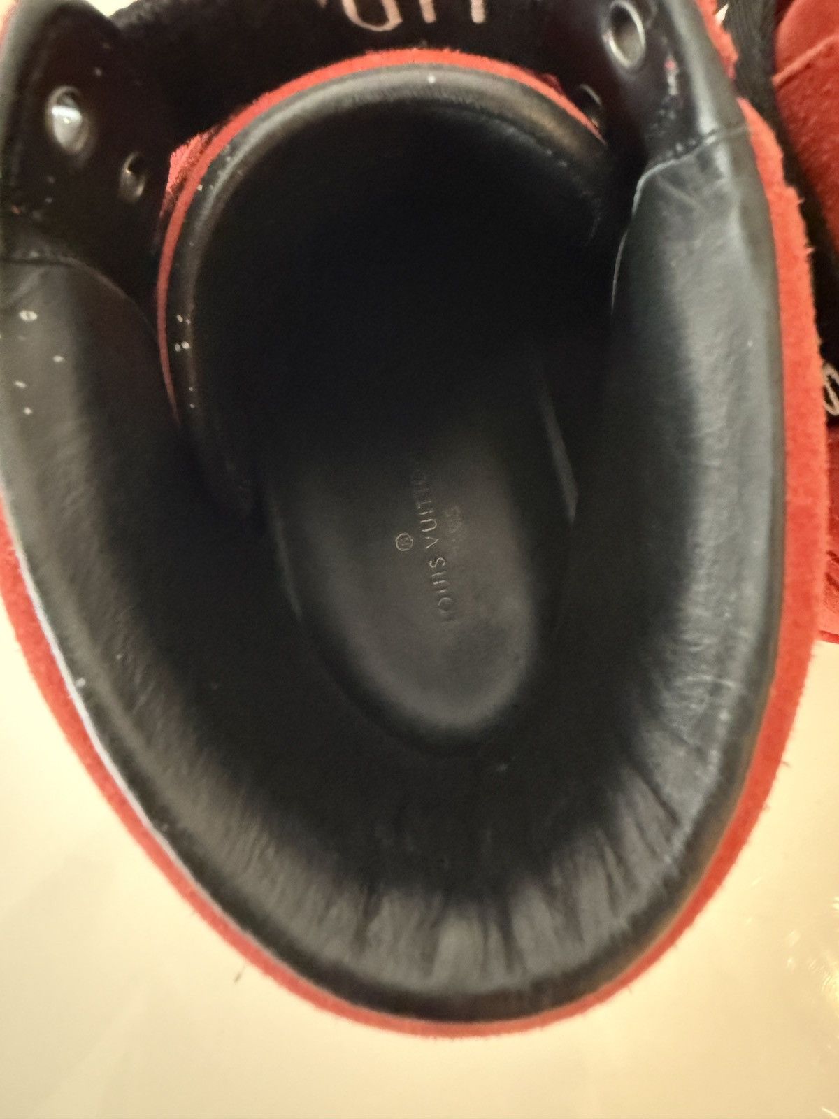Louis Vuitton Louis Vuitton Red Suede High-Top sneakers Size US 11.5 / EU 44-45 - 7 Thumbnail