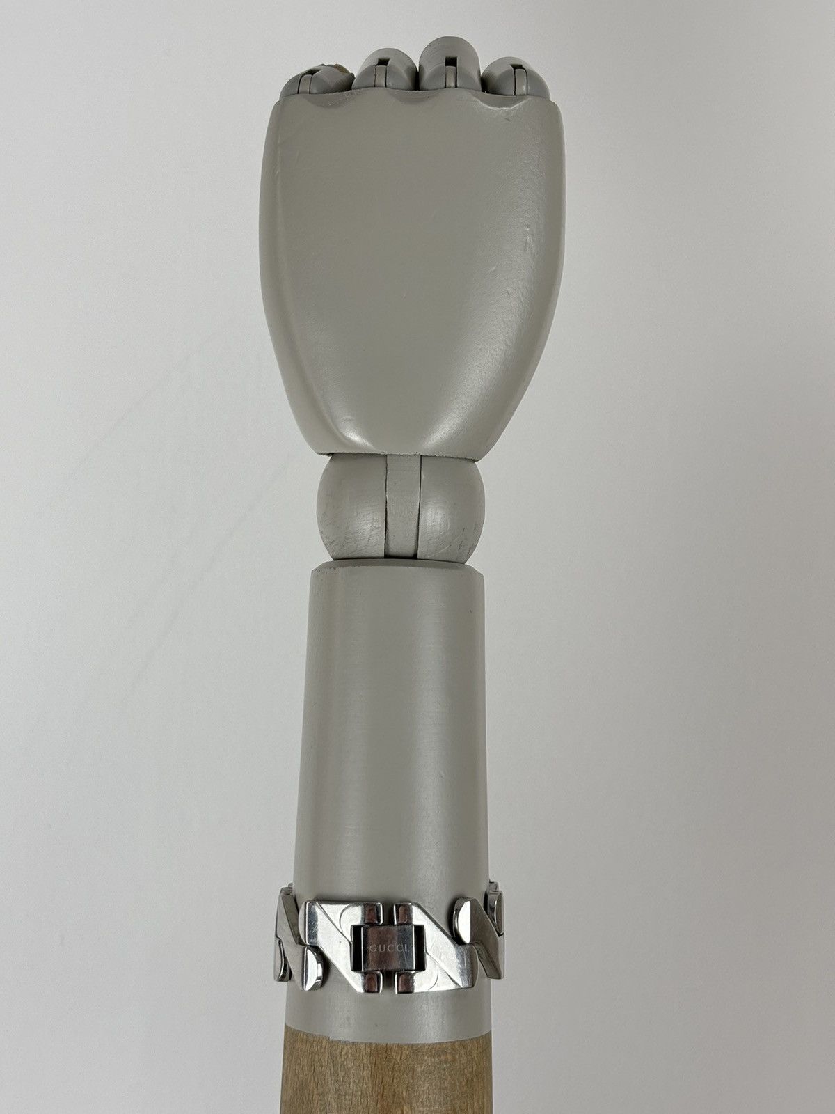 Designer × Gucci × Paolo Gucci RARE 2055G Swiss Made Stainless Steel ZigZag Bracelet Quartz Wristwatch Size ONE SIZE - 8 Thumbnail