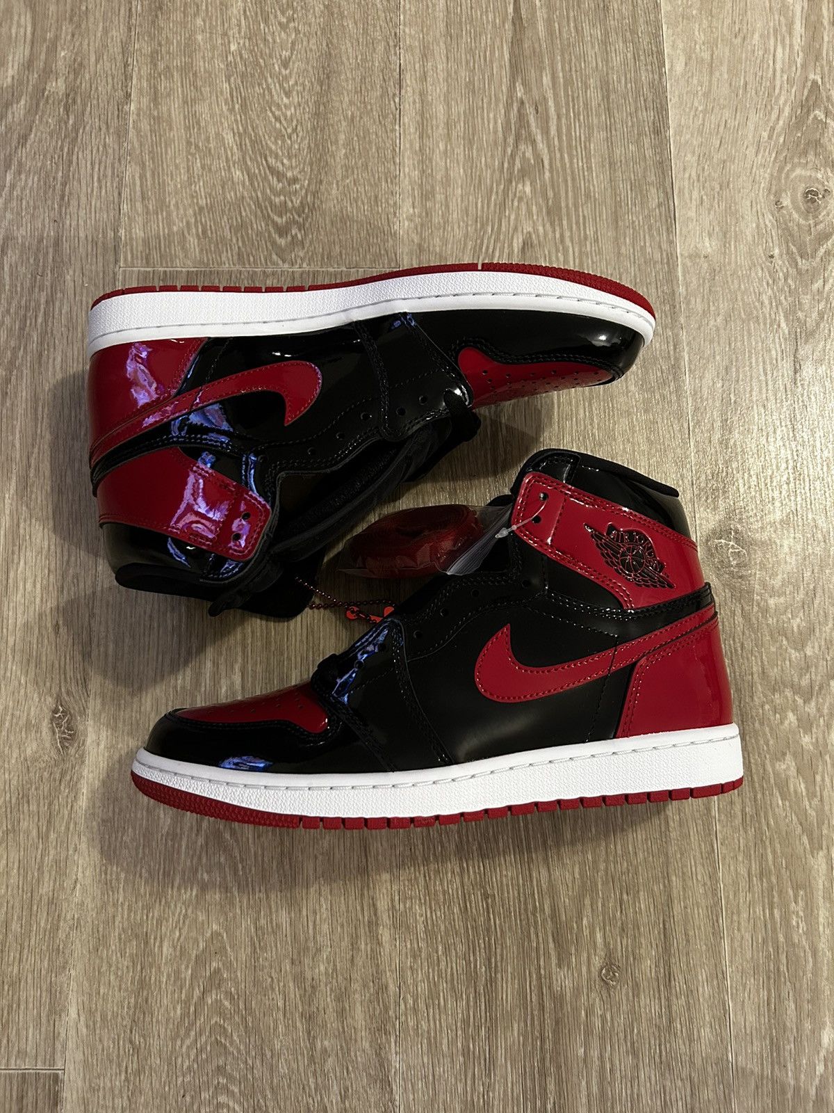 Jordan Brand Air Jordan 1 Retro High Og Patent Bred Size US 9 / EU 42 - 2 Thumbnail