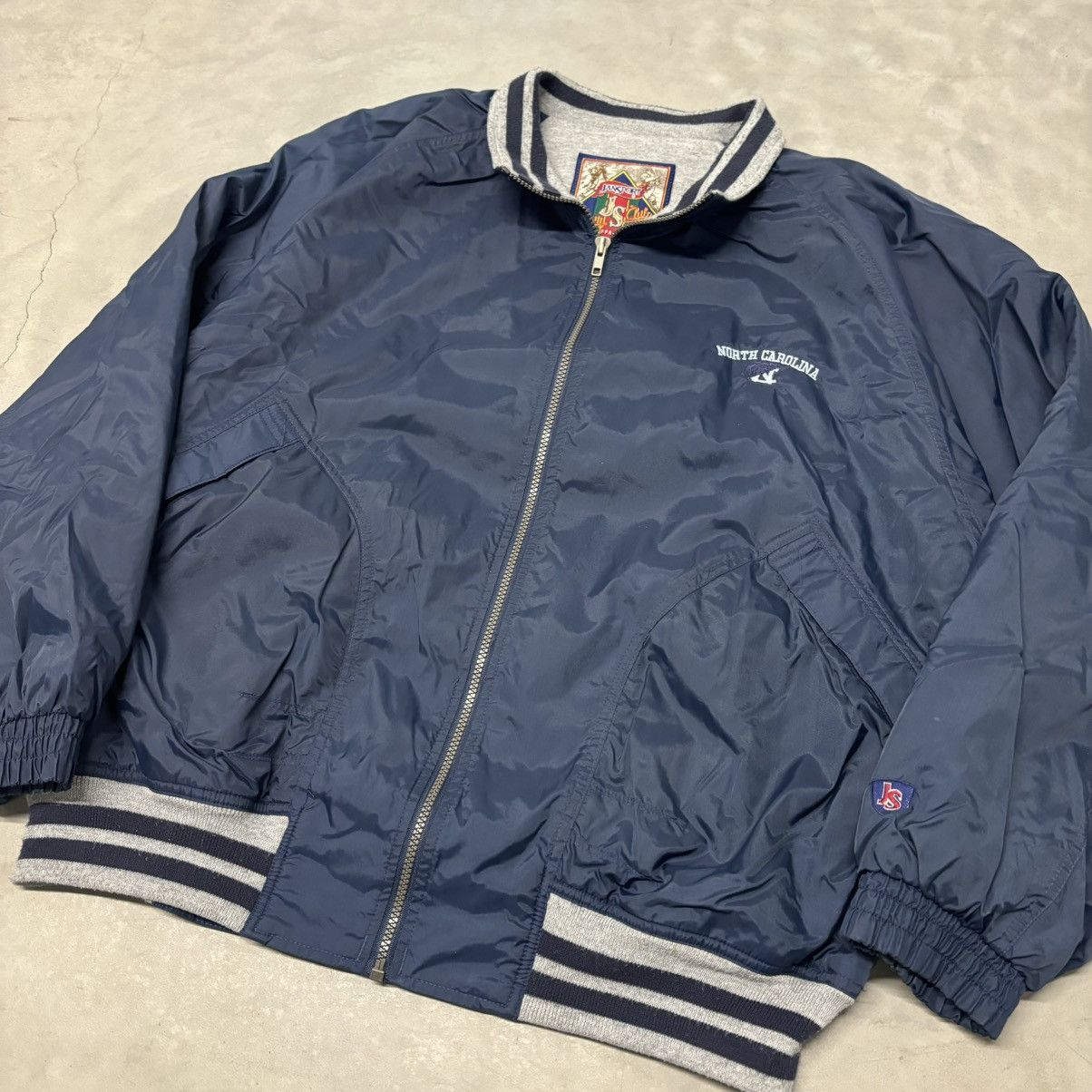 Jansport × Vintage Vintage 90s UNC North Carolina Bomber Jacket Size US L / EU 52-54 / 3 - 2 Thumbnail