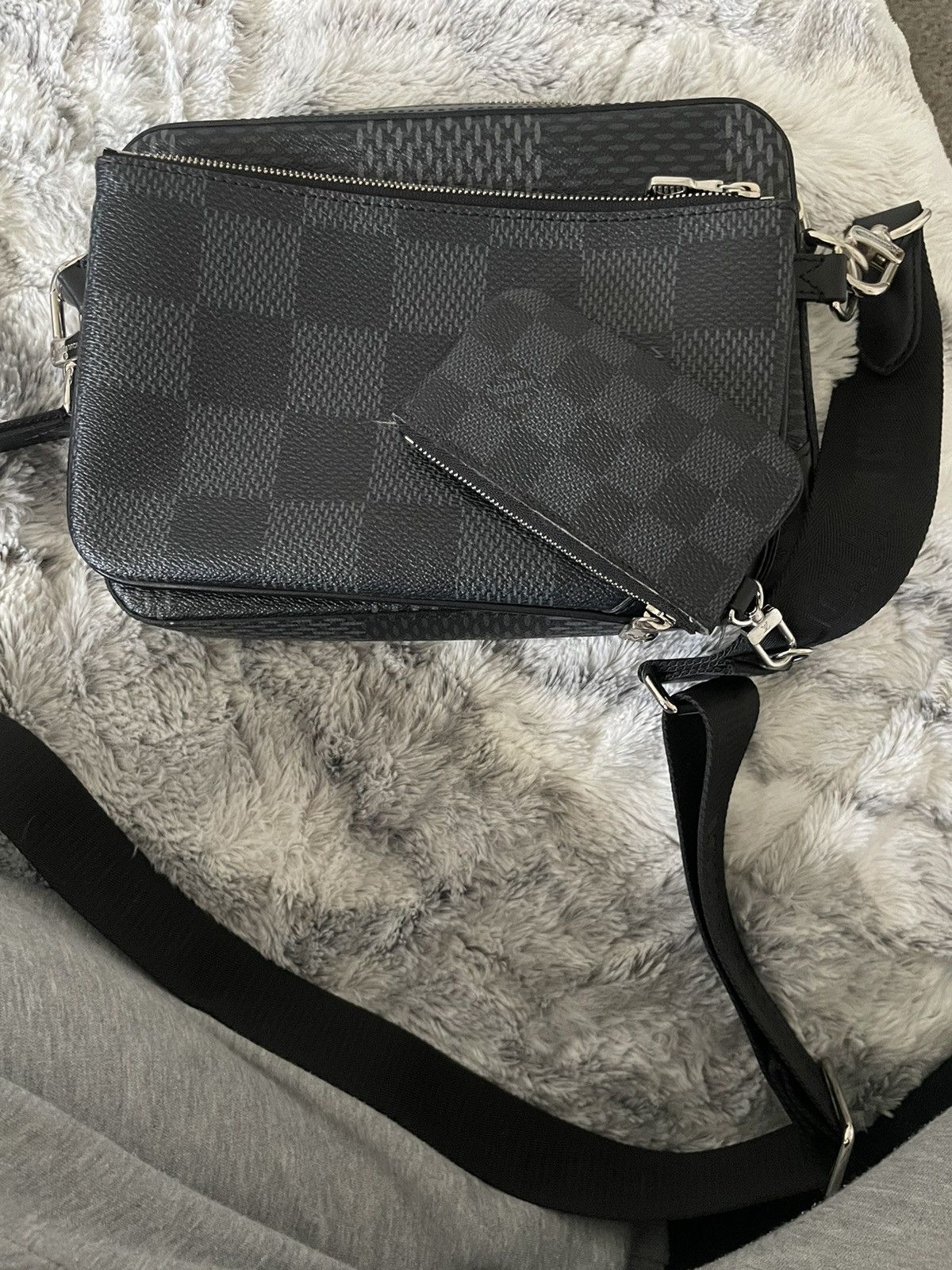 Louis Vuitton Trio messenger bag Size ONE SIZE - 1 Thumbnail