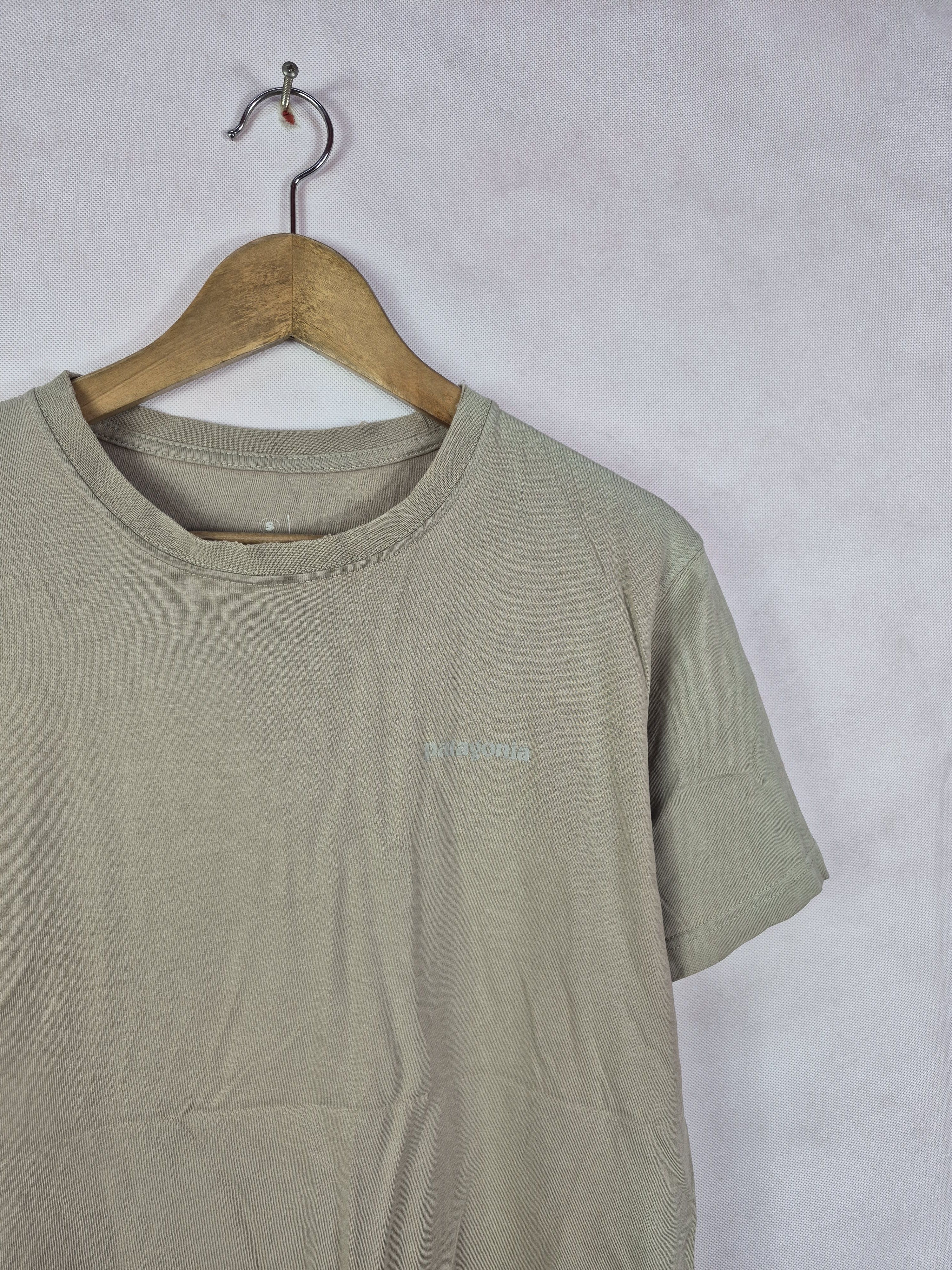 Patagonia 🔥 Patagonia Big Logo Backhit Tee Size US S / EU 44-46 / 1 - 8 Thumbnail