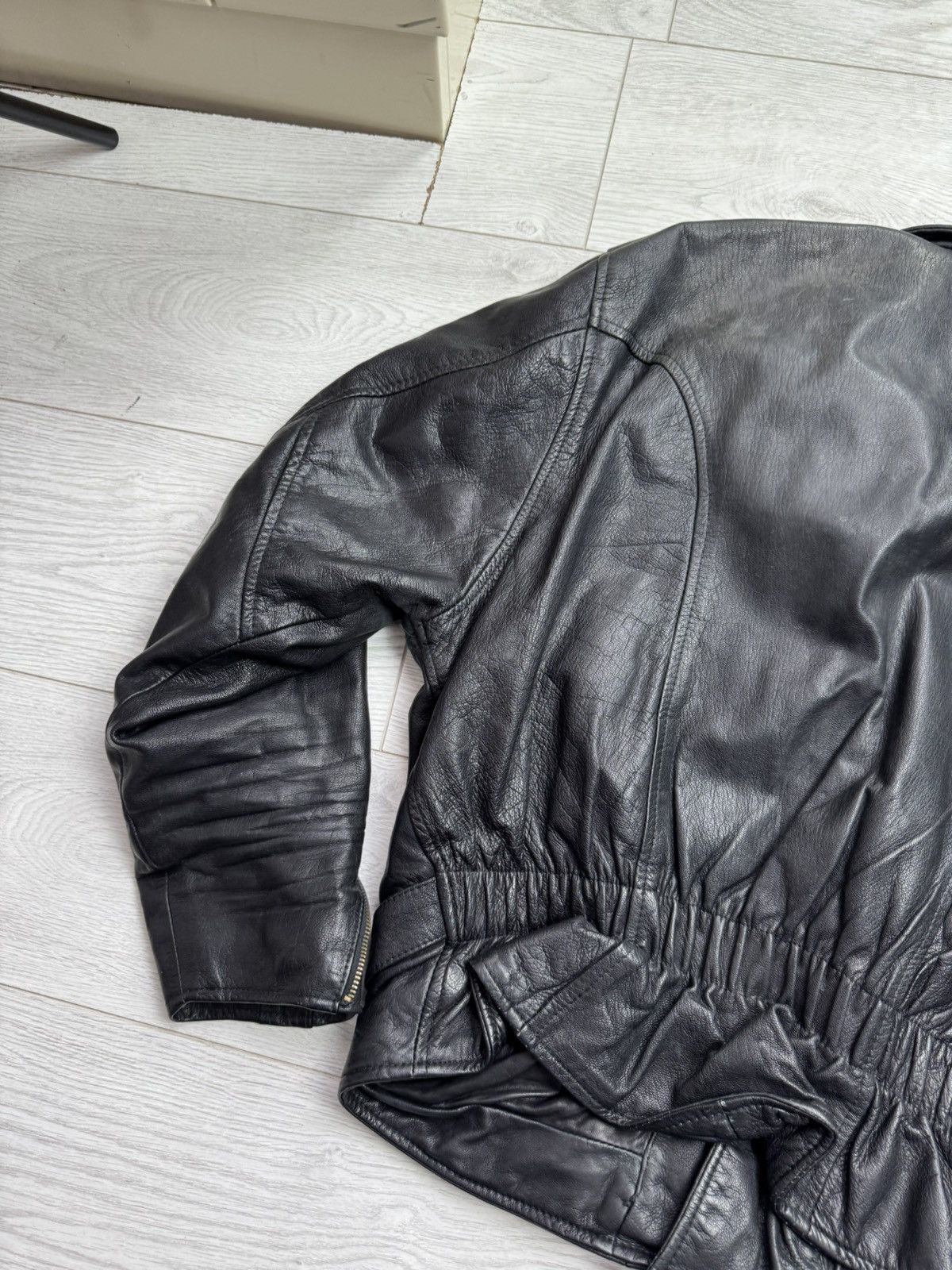 Genuine Leather × Vintage Vintage 80s Leather Gold Real Leather Motorcycle Jacket 44 Size US M / EU 48-50 / 2 - 9 Thumbnail