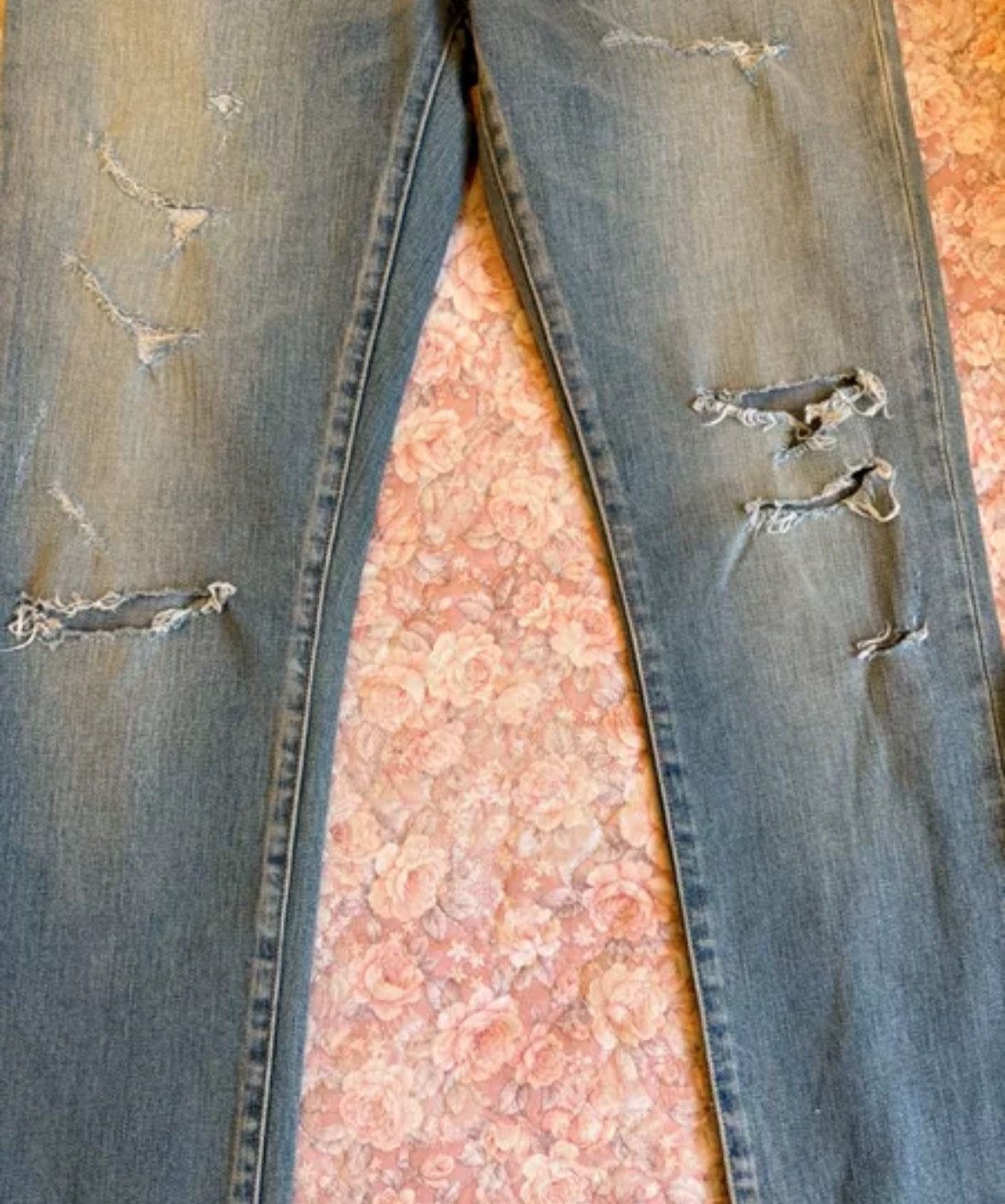 Saint Laurent Paris × Yves Saint Laurent Saint Laurent d02 Blue Destruction Jeans 2412-Nextarrow Size US 30 / EU 46 - 2 Thumbnail