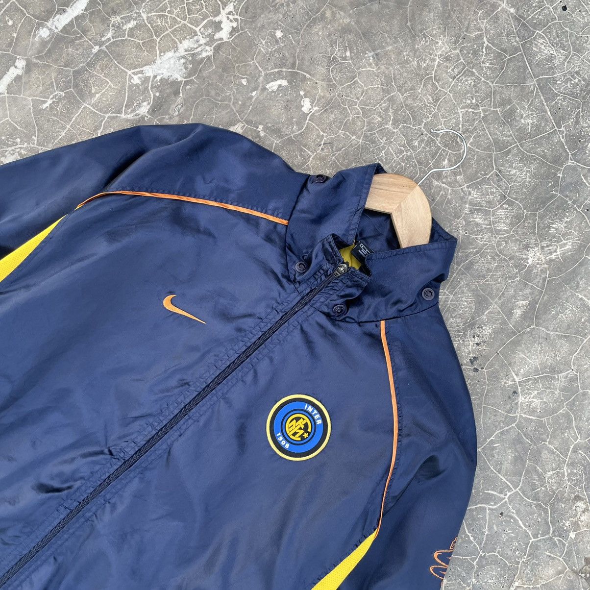 Nike Vintage 90's Nike Internazionale Inter Football Jacket Size US L / EU 52-54 / 3 - 4 Thumbnail