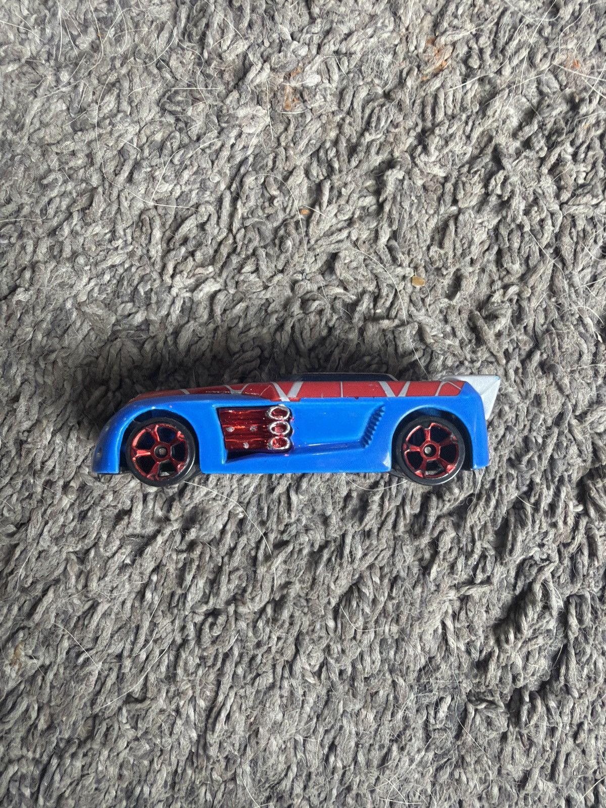 Marvel Comics 2006 MGA Marvel Spider-Man Car Die-Cast Size ONE SIZE - 3 Thumbnail