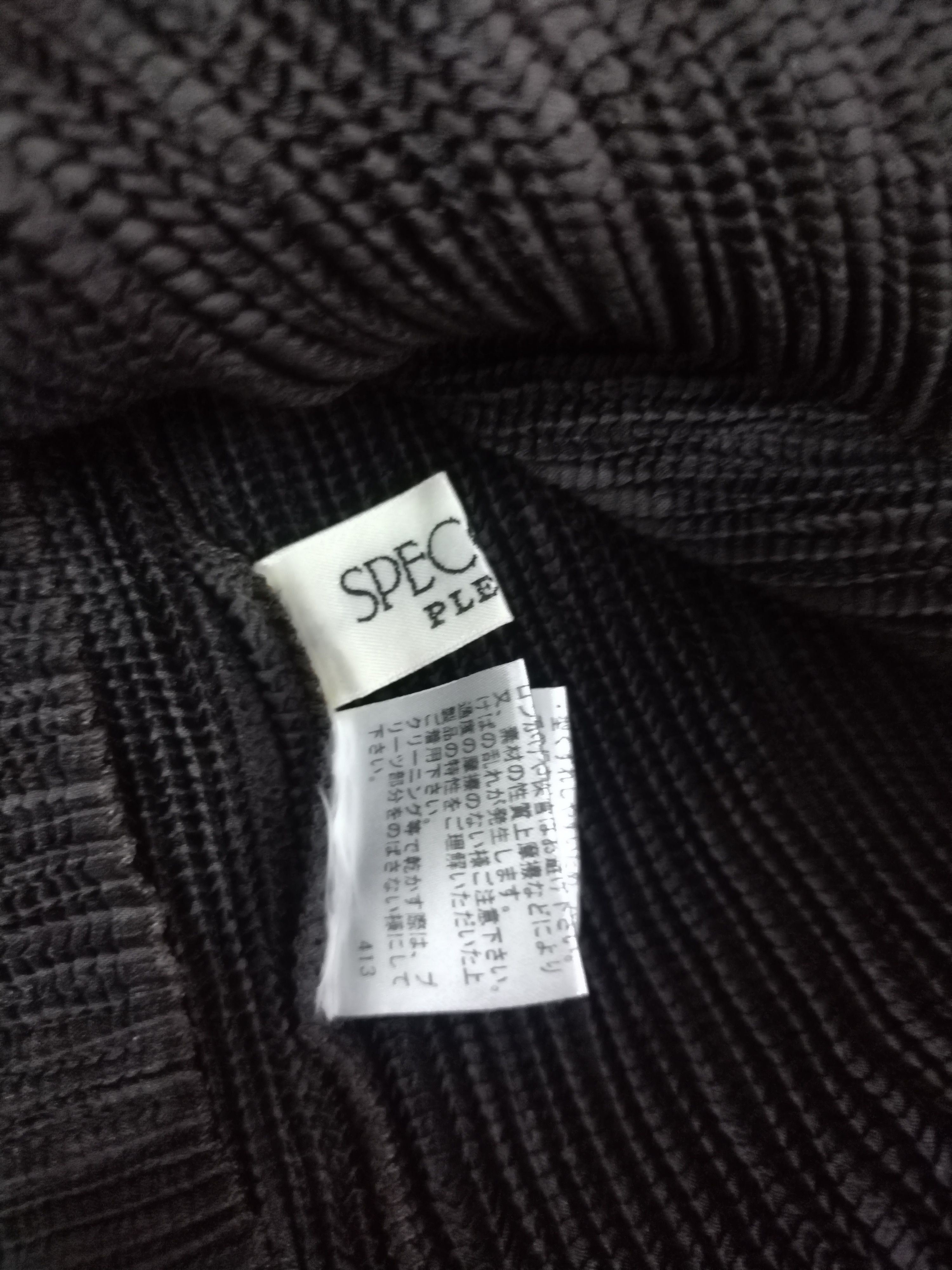 Japanese Brand Specchio pleats women tank top Size ONE SIZE - 2 Thumbnail