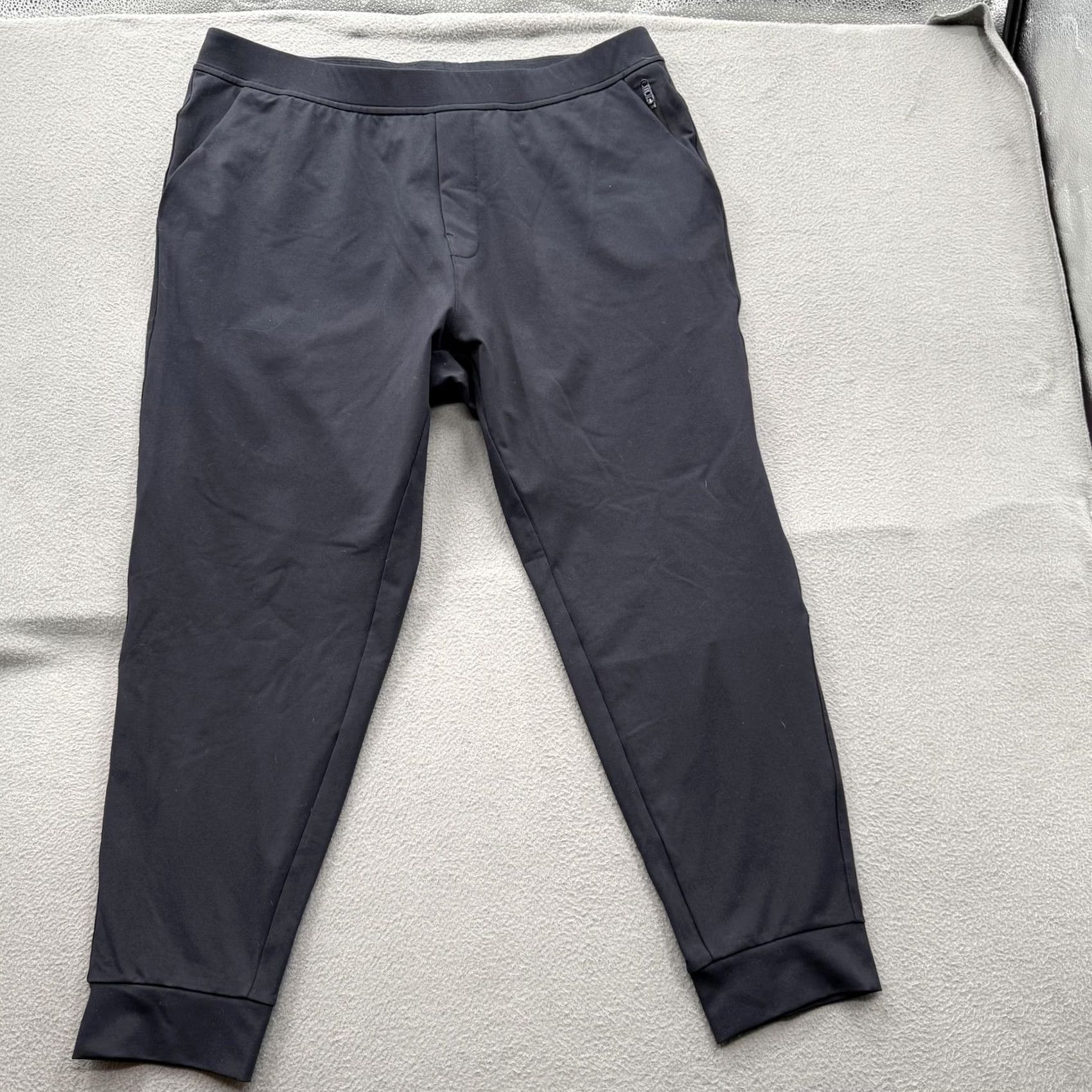 Vintage Public Rec All Day Every Day Jogger Mens 38x30 Black Tapered Pants Jogger Elastic Waist Zip Pocket Size US 38 / EU 54 - 2 Thumbnail