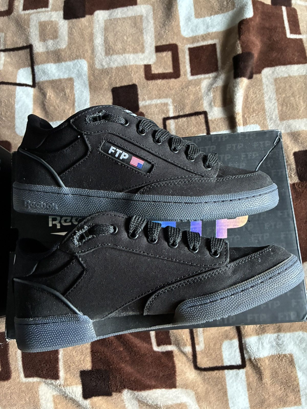 Fuck The Population Fuck the Population x Reebok Club C Bulc Size US 8.5 / EU 41-42 - 7 Thumbnail