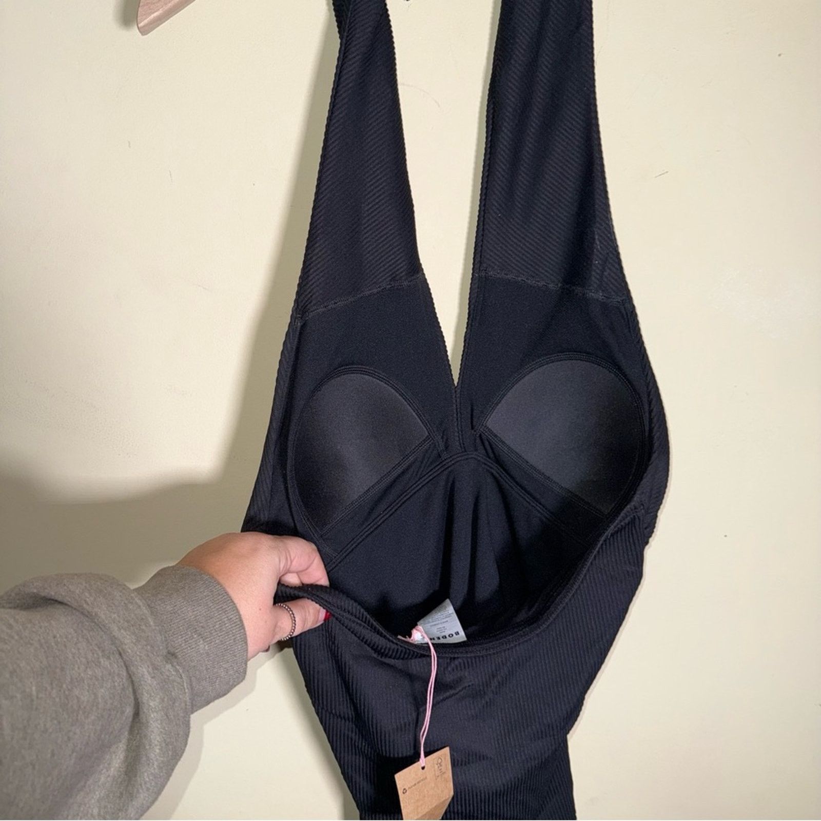 Boden NWT BODEN ribbed classic black one piece halter swimsuit 8 Size M / US 6-8 / IT 42-44 - 6 Thumbnail