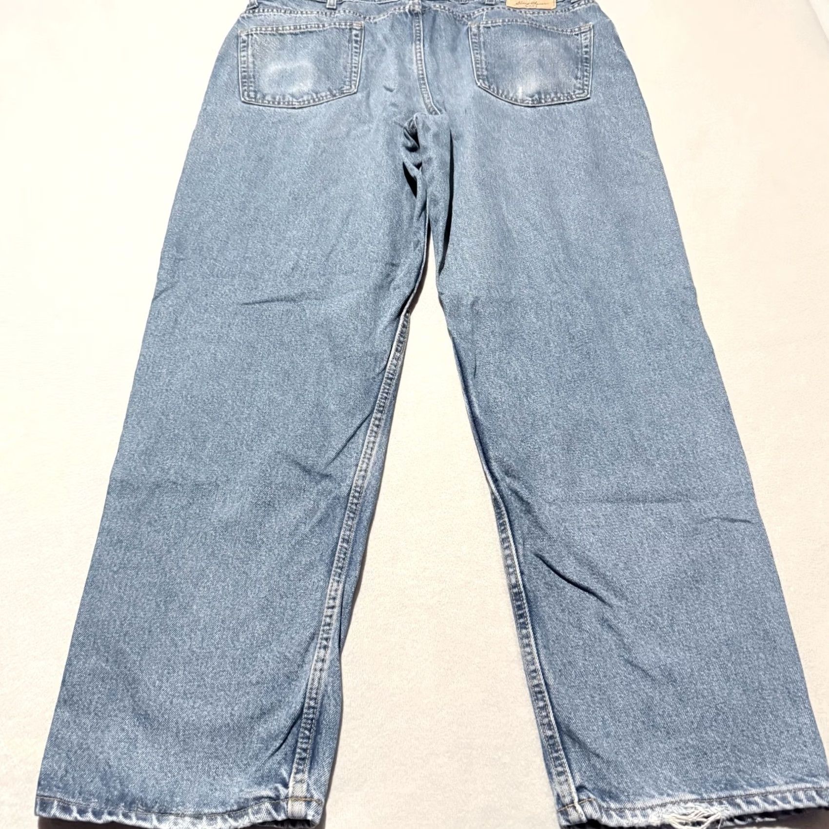 Eddie Bauer Eddie Bauer Jeans Mens Medium Blue Denim Classic Straight 42X32 Regular 5-Pocket Design Denim Casual Fit Mens Size US 42 / EU 58 - 6 Thumbnail