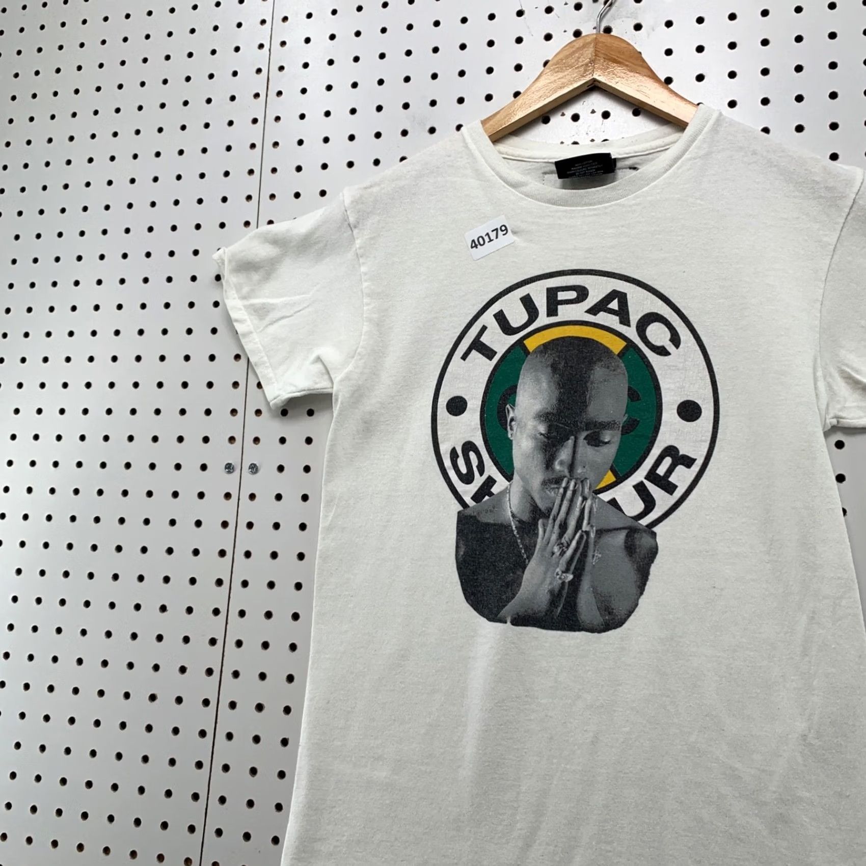 Vintage VINTAGE Cross Colours Tupac Shakur Shirt Mens XS White Hip Hop Graphic Print T-Shirt, 16x25, Short Sleeve, Crew Neck, 90s Mens XS Size US XS / EU 42 / 0 - 4 Thumbnail