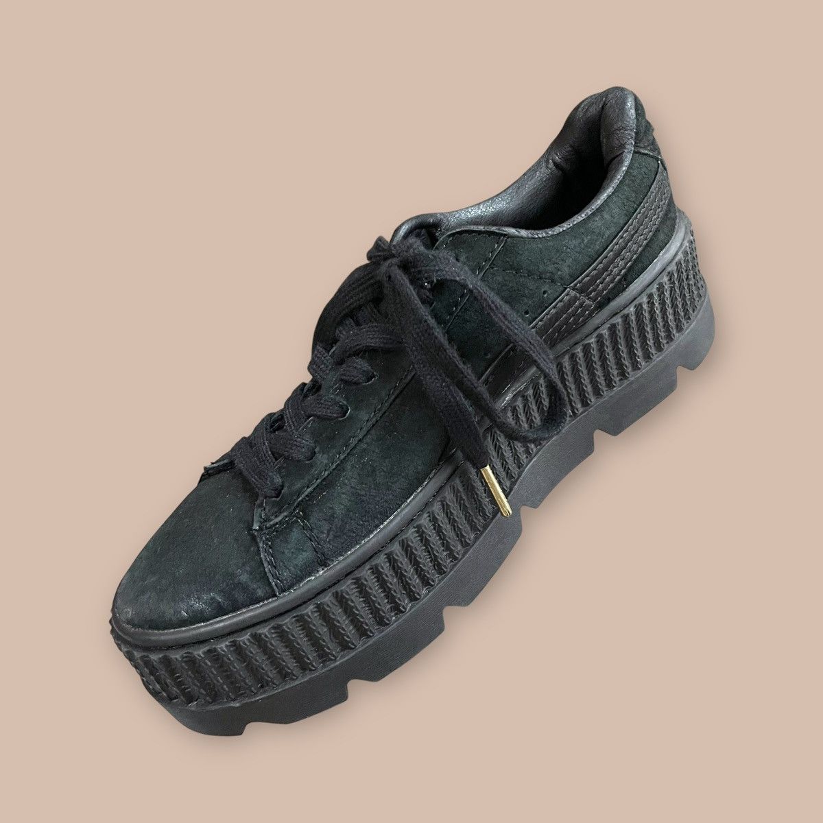 Fenty × Puma PUMA Rihanna x Fenty Cleated Creeper 'Black' Size US 6 / EU 39 - 11 Thumbnail