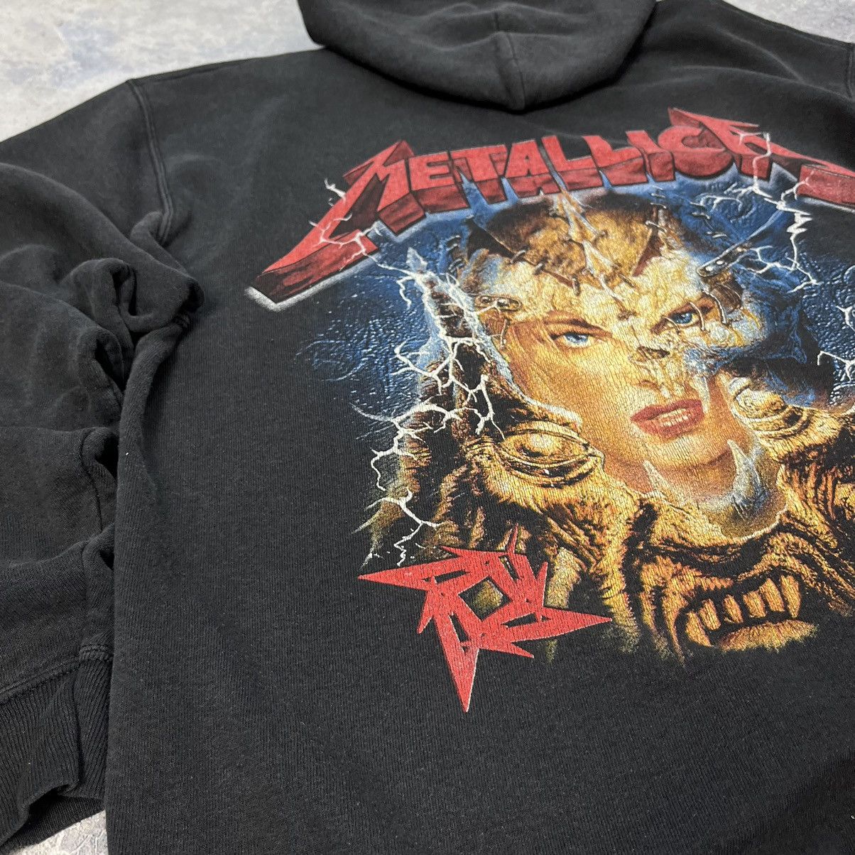 Metallica VINTAGE 90’s METALLICA Y2K DOUBLE SIDE PRINT HOODIE SIZE L Size US L / EU 52-54 / 3 - 4 Thumbnail