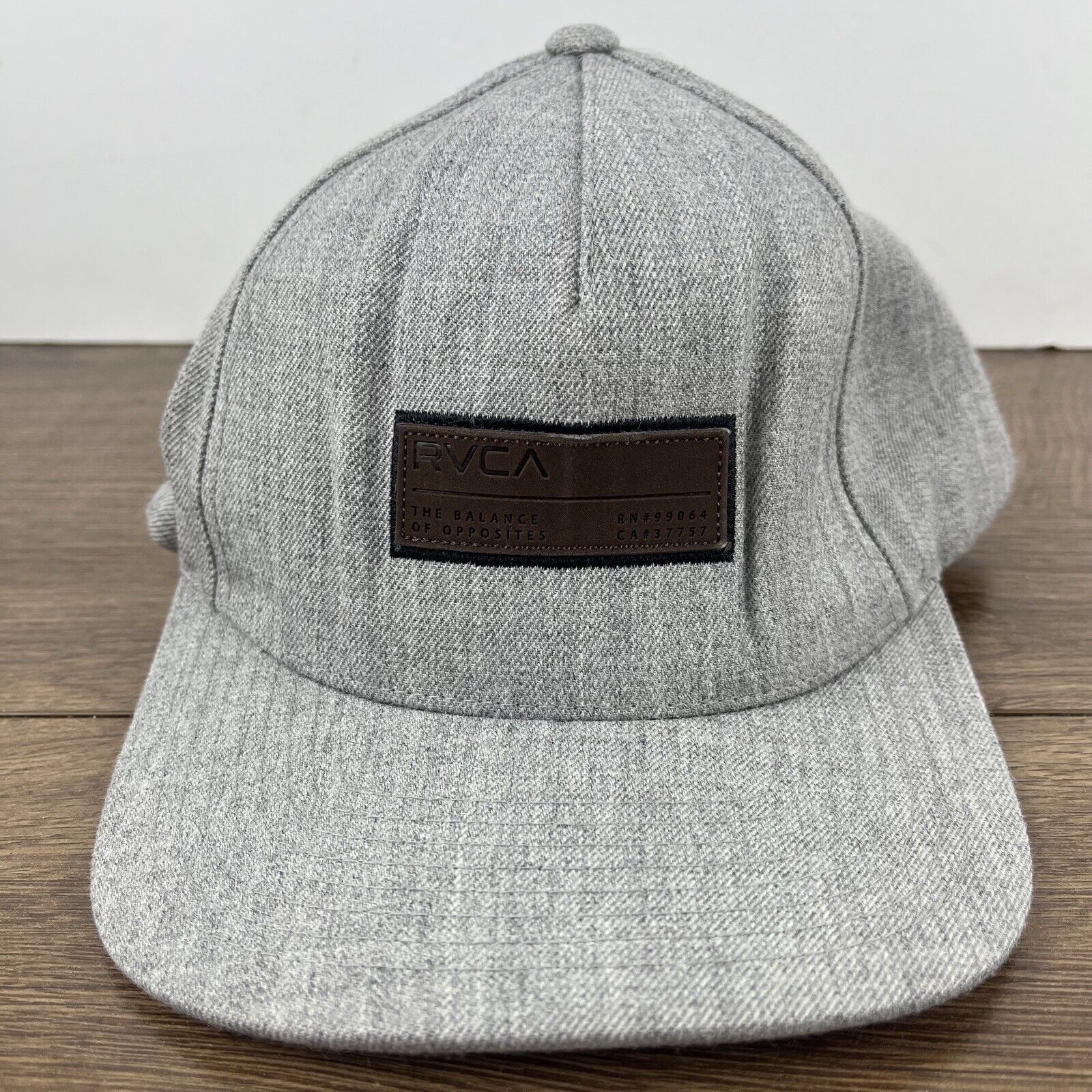 RVCA RVCA Hat RVCA Gray Snapback Hat Gray Hat Adjustable Gray Adu Size ONE SIZE - 5 Thumbnail