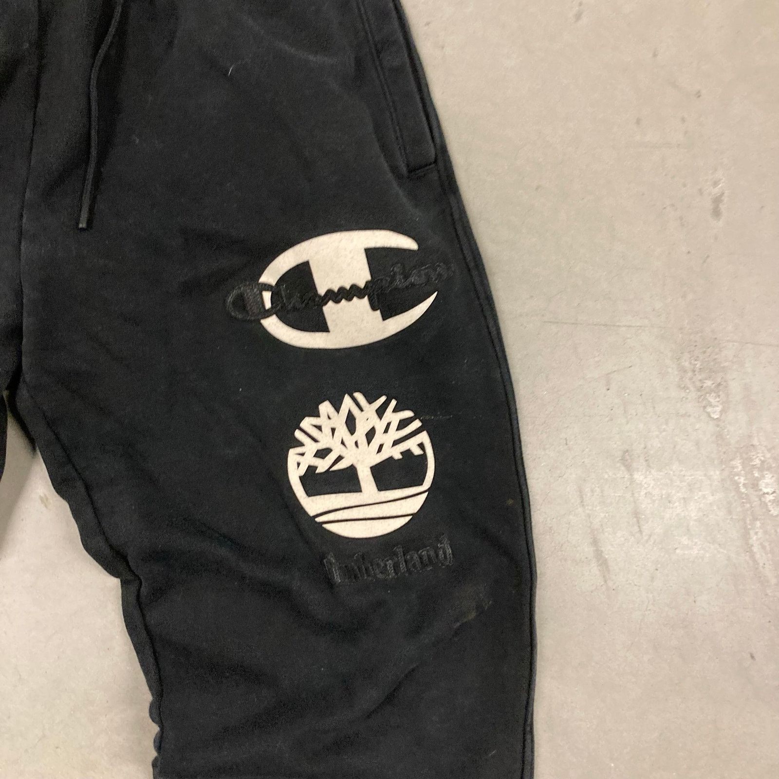 Timberland Timberland x champion baggy sweatpants 36x29 Size US 36 / EU 52 - 3 Thumbnail