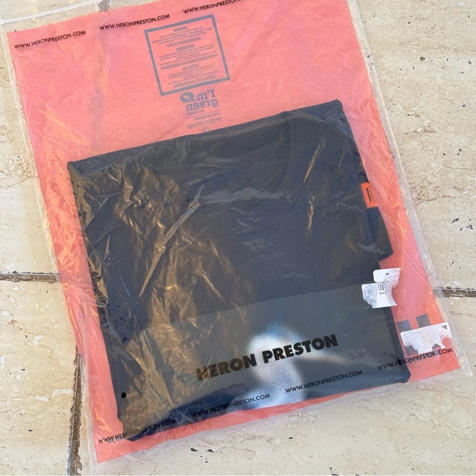 Heron Preston NWOT! Heron Preston Tshirt For Men, Size M, Black, Authentic Size US M / EU 48-50 / 2 - 9 Thumbnail