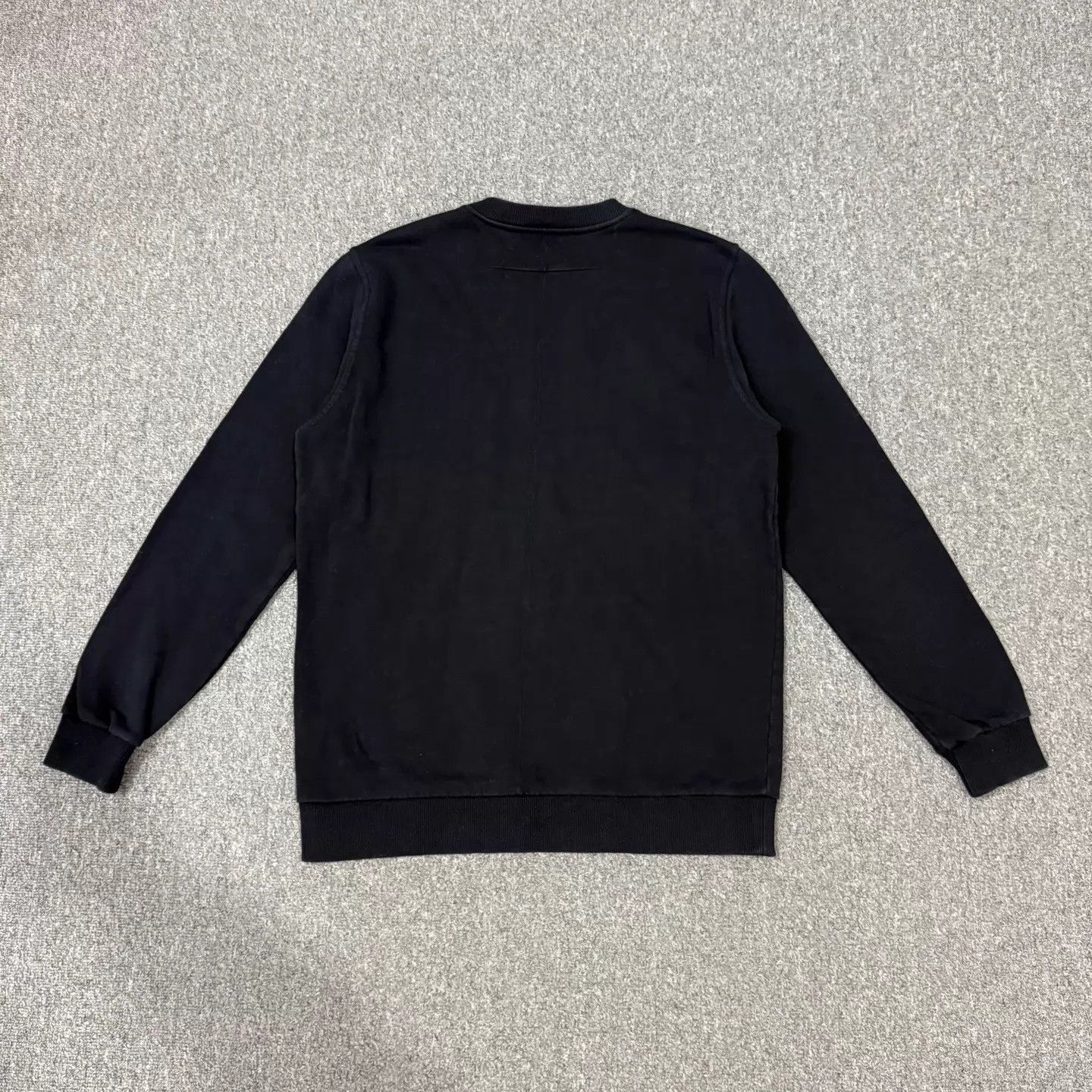 Givenchy Givenchy Shark black crewneck sweatshirt S 99 new Size US S / EU 44-46 / 1 - 2 Thumbnail