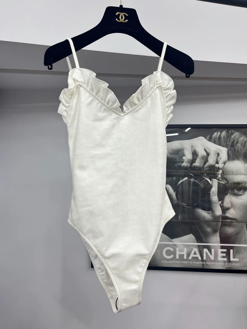 Chanel Chanel 23S White Ruffle Chain Swimsuit - dmc Size US 35 - 1 Thumbnail