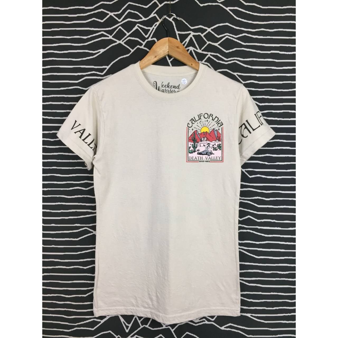 Vintage Weekend Warrior California Death Valley Good Vibes Tee Size US S / EU 44-46 / 1 - 7 Thumbnail