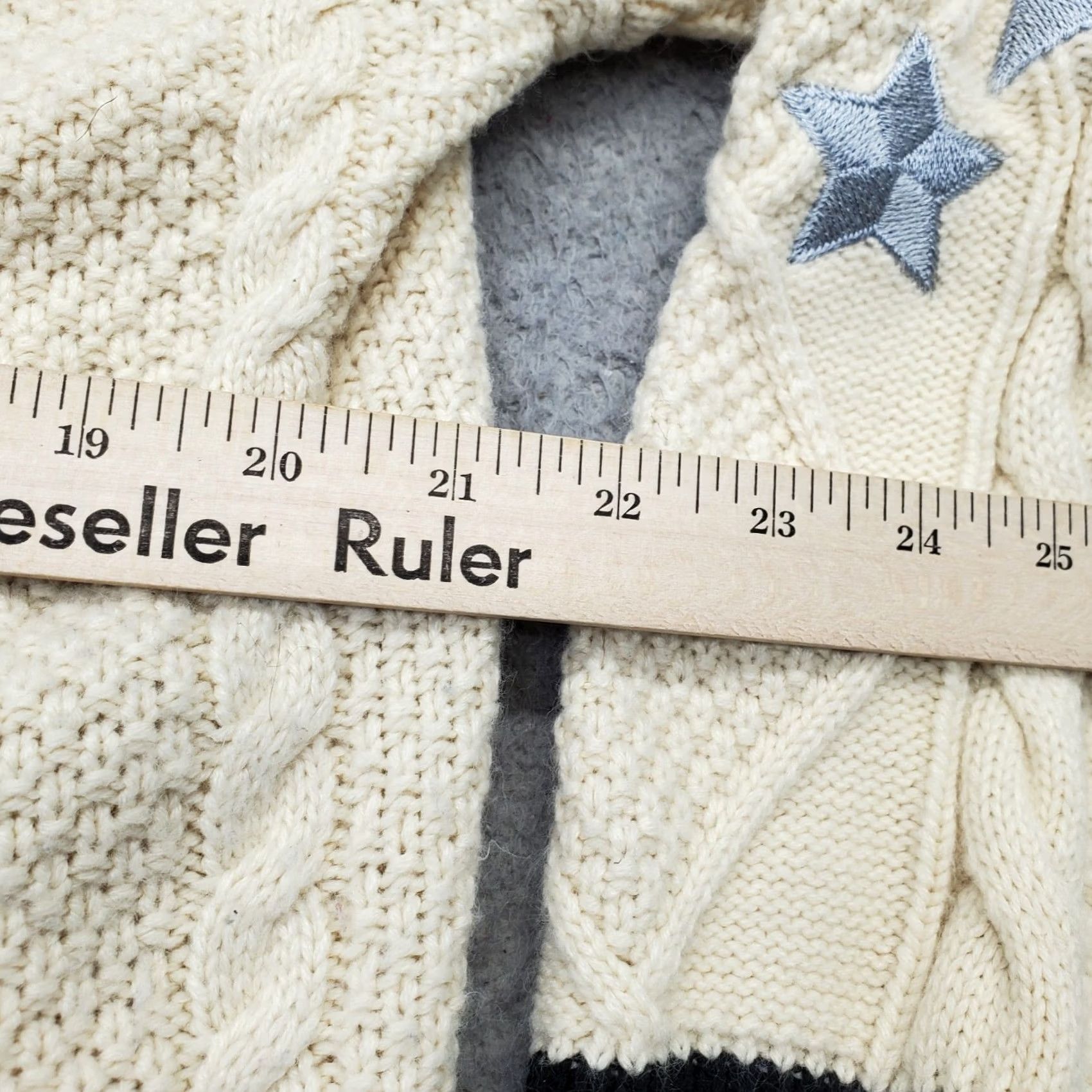 Vintage ANRABESS Cardigan Womens XL Tan Cable Knit Embroidered Star V Neck Button Front Size XL / US 12-14 / IT 48-50 - 4 Thumbnail