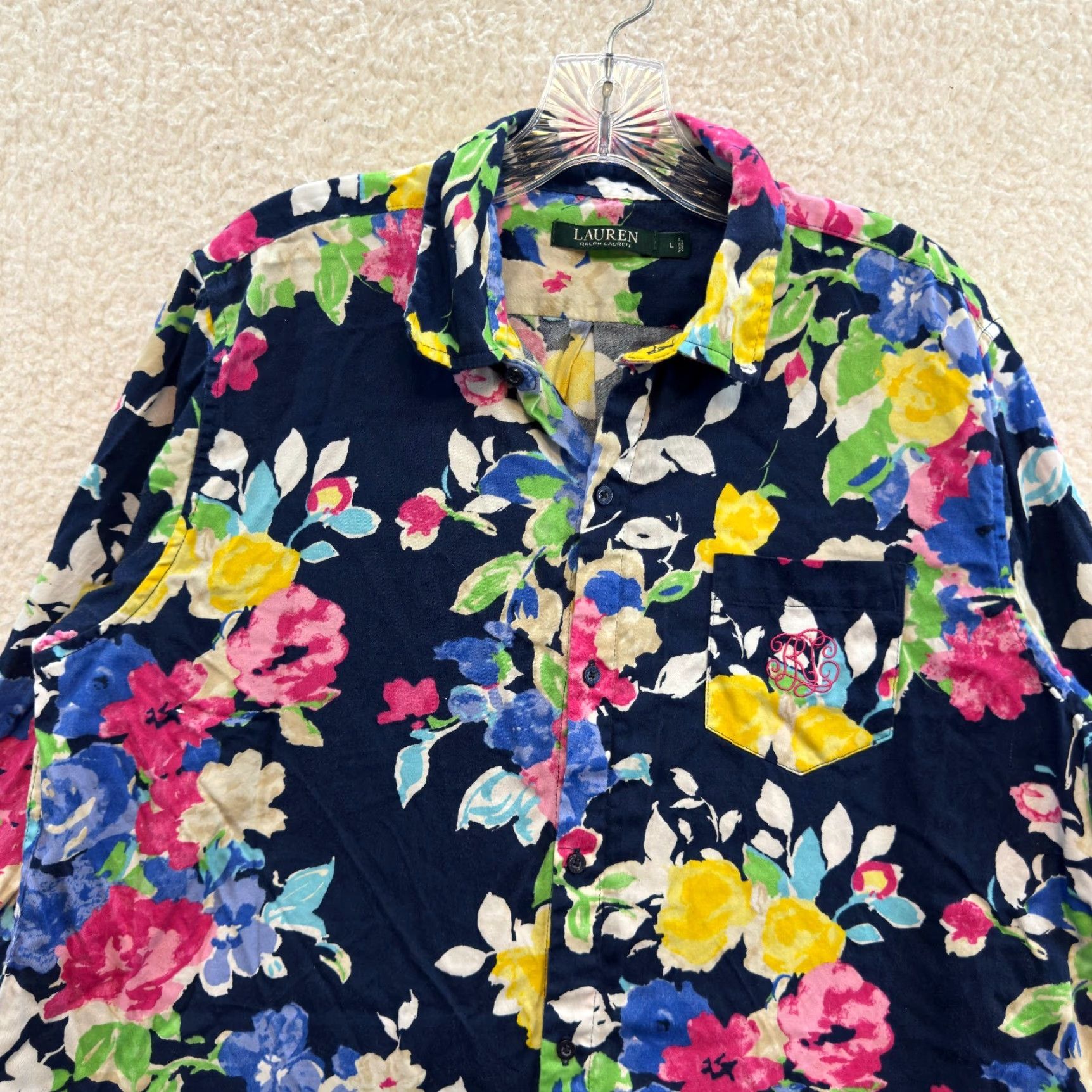Ralph Lauren Lauren Ralph Lauren Button Top Blouse Large Navy Blue Floral Monogram Shirt Womens L Navy Blue Floral Monogram Button-Up Short Description: None Size L / US 10 / IT 46 - 3 Thumbnail