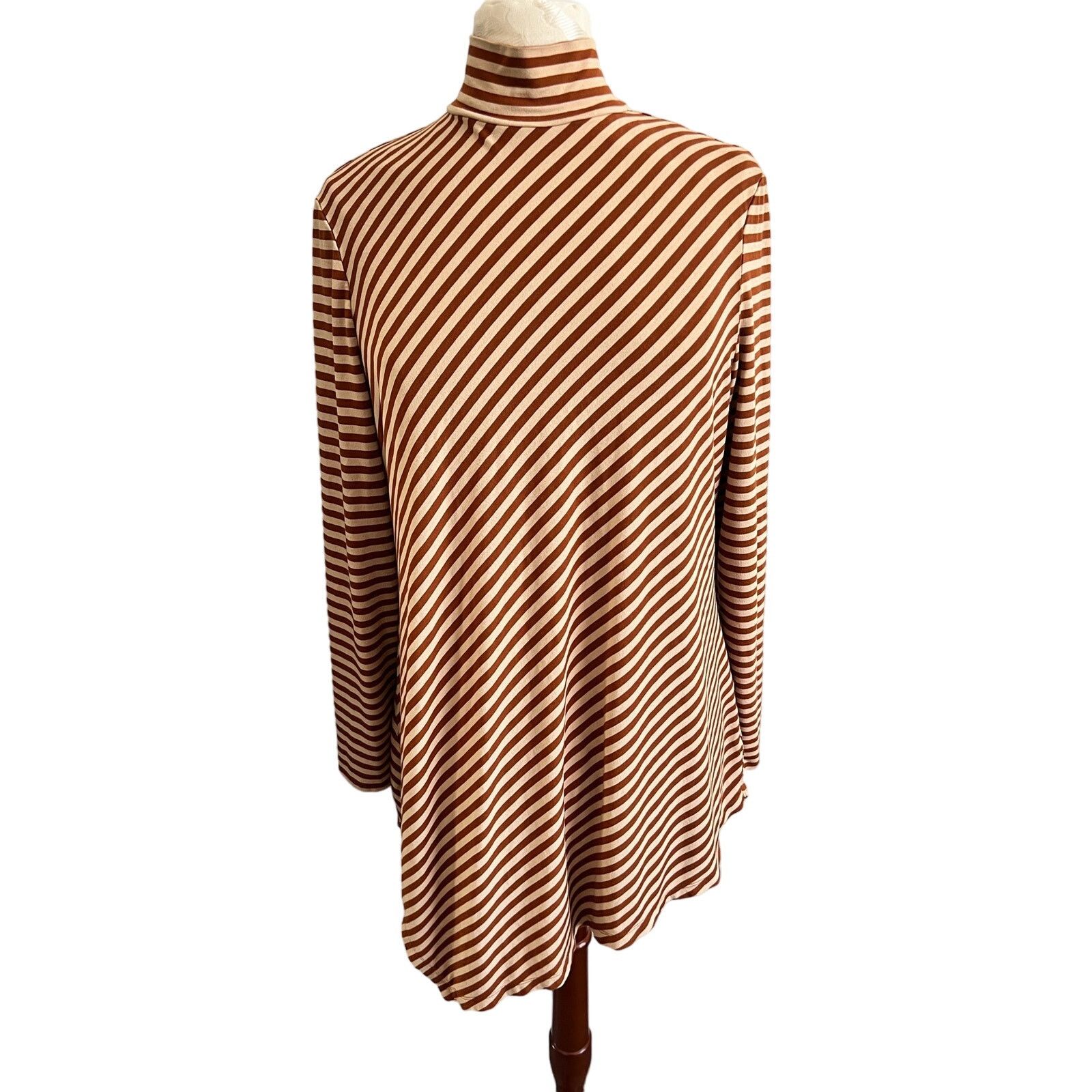Chicos Chico’s Women's Striped Turtleneck Top Size 2 (US Large) Size L / US 10 / IT 46 - 1 Thumbnail