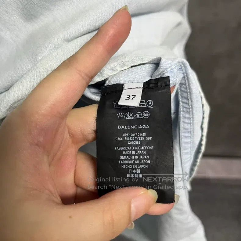 Balenciaga Balenciaga size 37 shirt Size US S / EU 44-46 / 1 - 3 Thumbnail