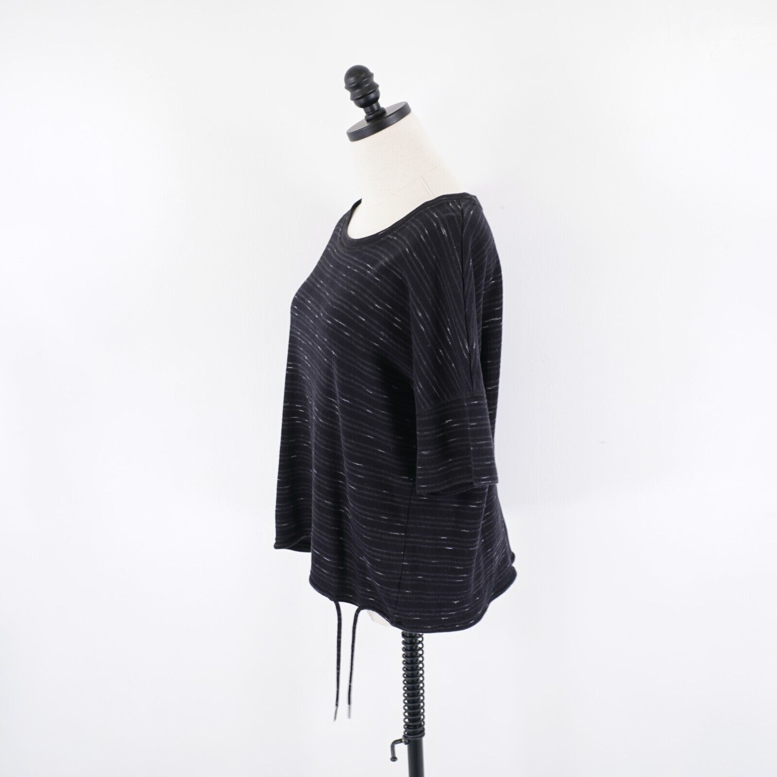 Liz Claiborne Liz Claiborne Weekend Large Black Knit Top Scoop Neck Cotton Size XL / US 12-14 / IT 48-50 - 4 Thumbnail