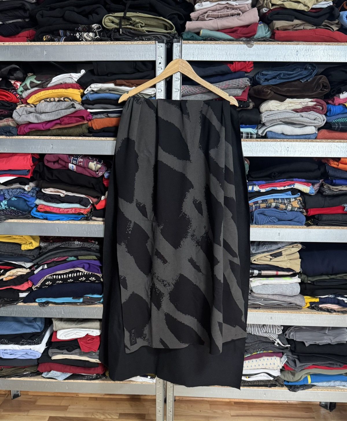 Other Black by kenm avantgarde oversized scarf 🧣 long scarves Size ONE SIZE - 11 Thumbnail