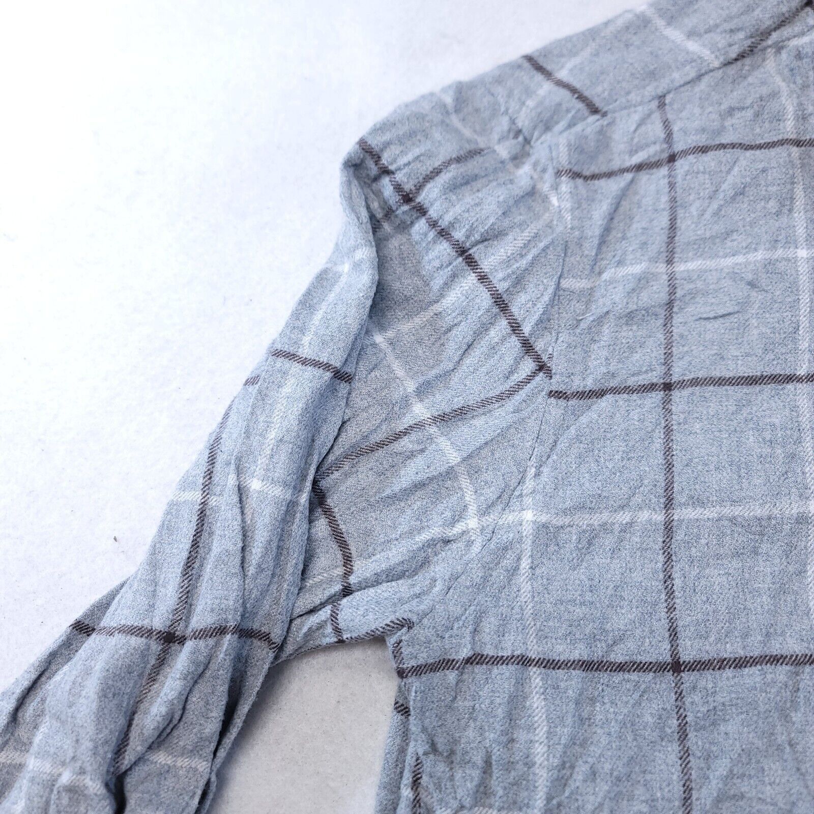 Croft & Barrow Croft & Barrow Windowpane Flannel Shirt Mens Size L Gray Size US L / EU 52-54 / 3 - 4 Thumbnail