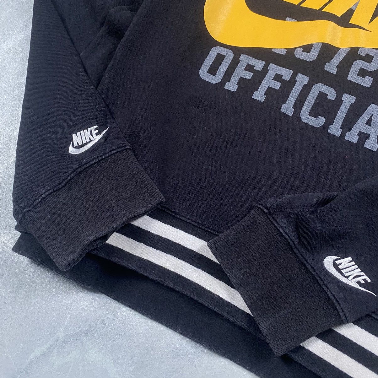 Nike Rare Nike Multi Swoosh Boxy Pullover Size US XL / EU 56 / 4 - 4 Thumbnail