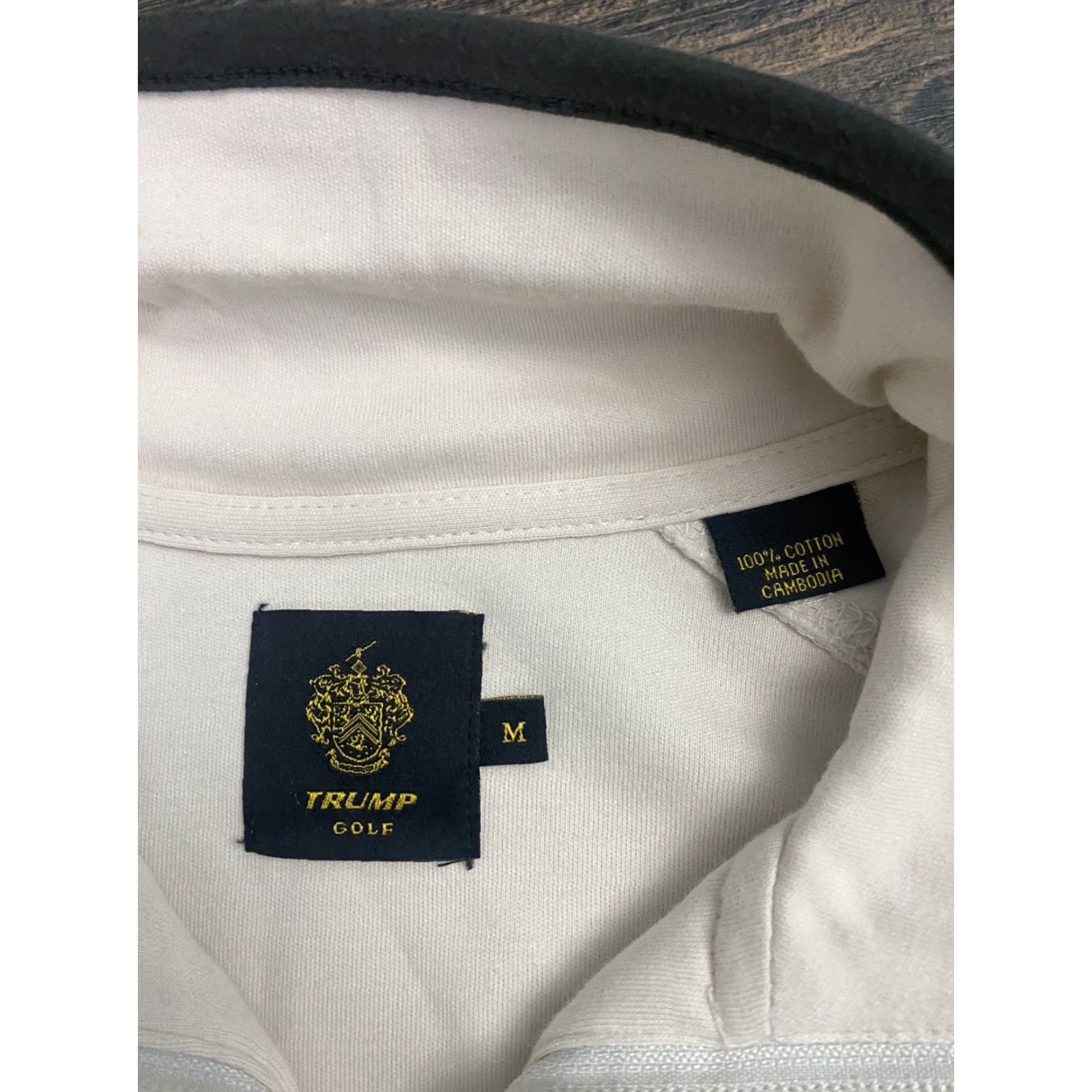 Vintage Trump Golf Quarter Zip Pullover Sweatshirt Ivory Men’s Size Medium fleece knit Mock Neck 1/4 Zip All Seasons Breathing Regular Mens Size US XL / EU 56 / 4 - 6 Thumbnail