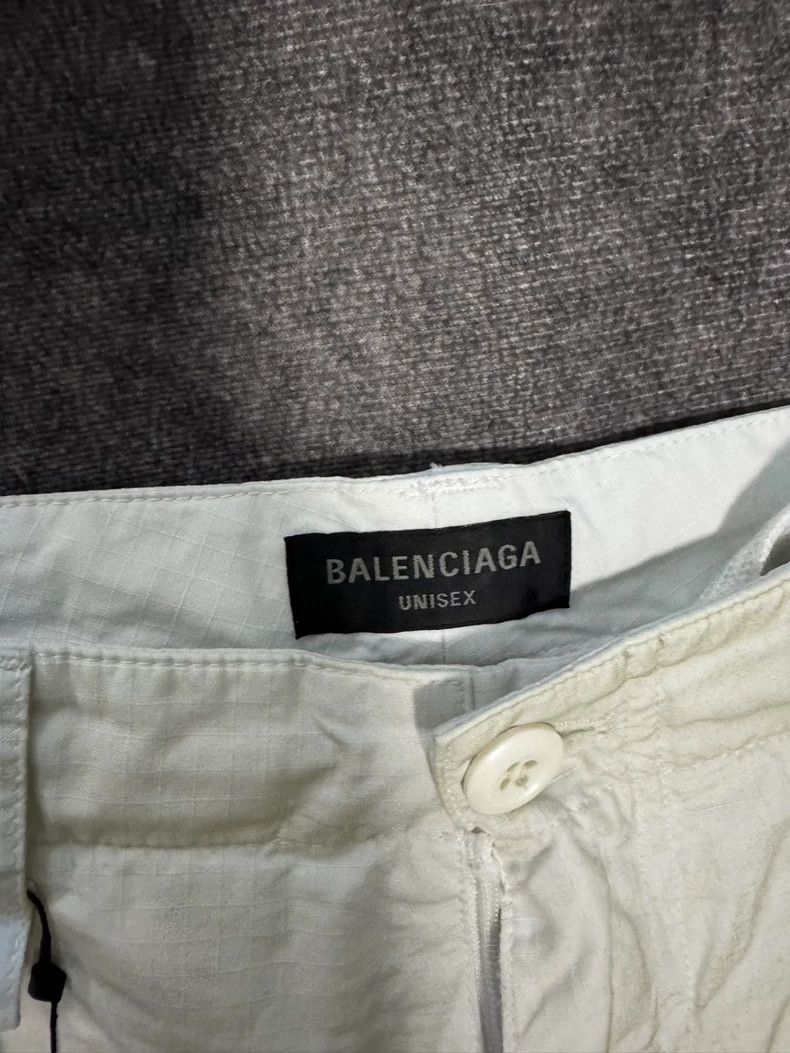 Balenciaga Balenciaga size S White old damaged cargo overalls Size US 27 - 3 Thumbnail