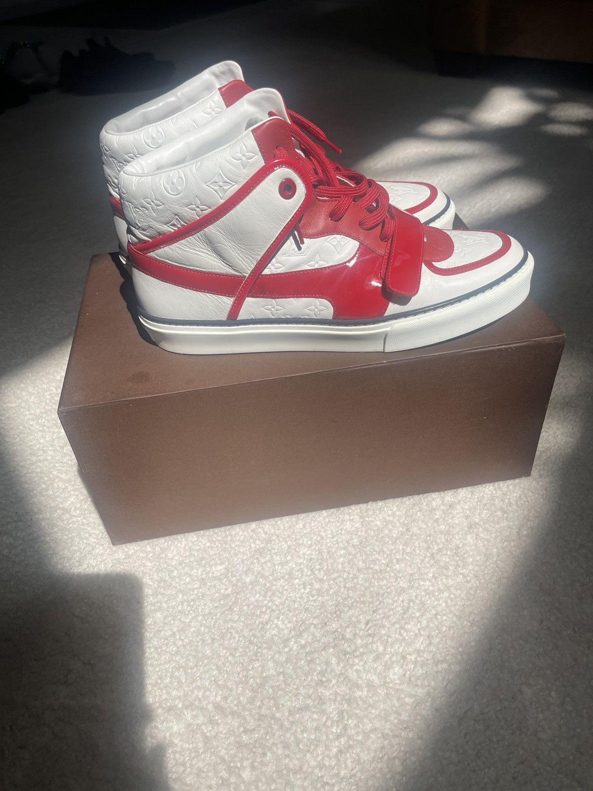 Louis Vuitton 2009 LOUIS VUITTON Calfskin Patent Tower High Top Sneakers Size US 8.5 / EU 41-42 - 3 Thumbnail